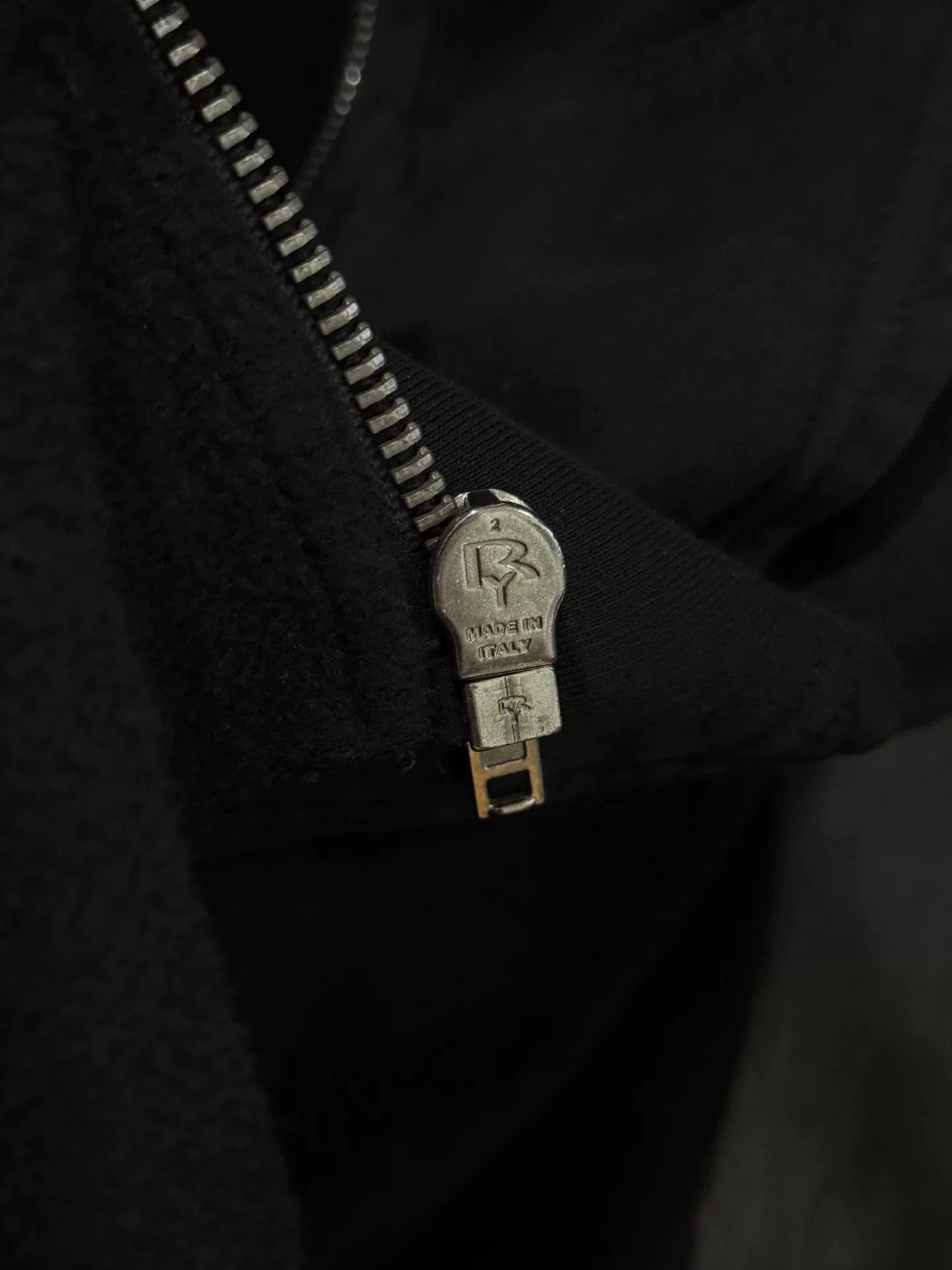 Rick Owens early rick owens silk hooded sweatshirt jacket Size US S / EU 44-46 / 1 - 5 Thumbnail