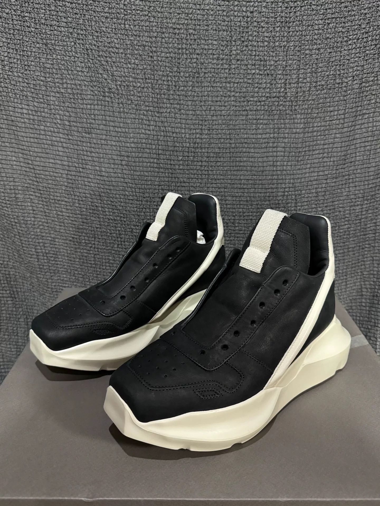 Rick Owens Rick Owens Black and White Thick Sole Sneakers Size US 5 / EU 37 - 2 Thumbnail