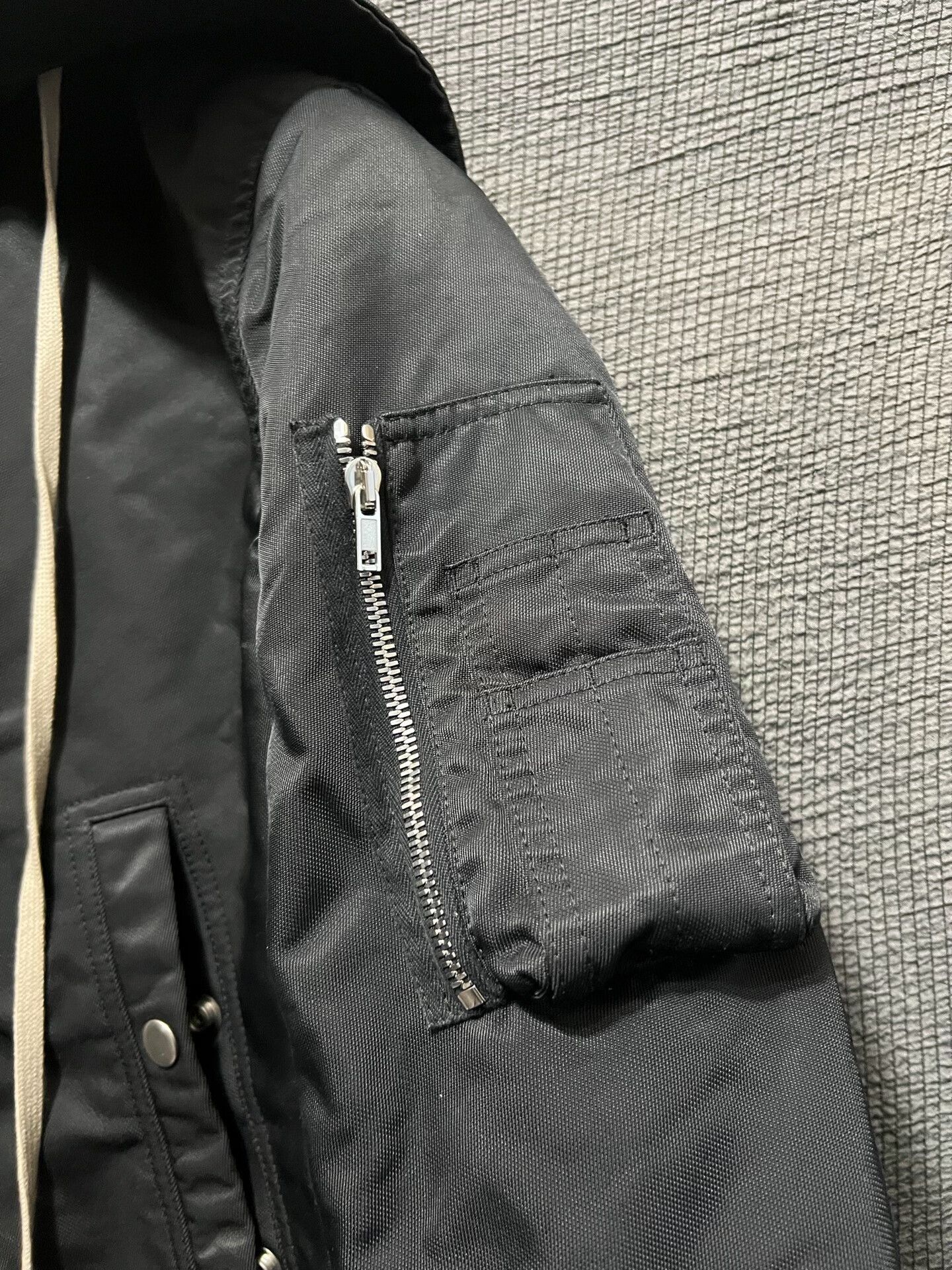 Rick Owens Rick Owens Nylon Bomber Jacket Size M Size US M / EU 48-50 / 2 - 6 Thumbnail