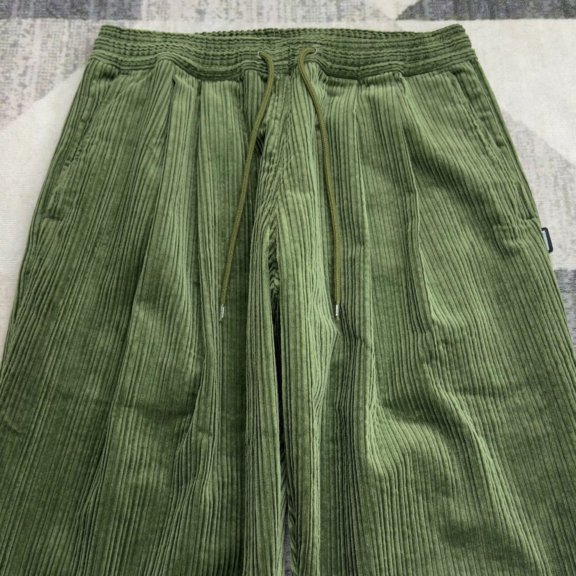 Neighborhood NEIGHBORHOOD Corduroy Baggy Tapered Pants Size US 26 / EU 42 - 4 Thumbnail