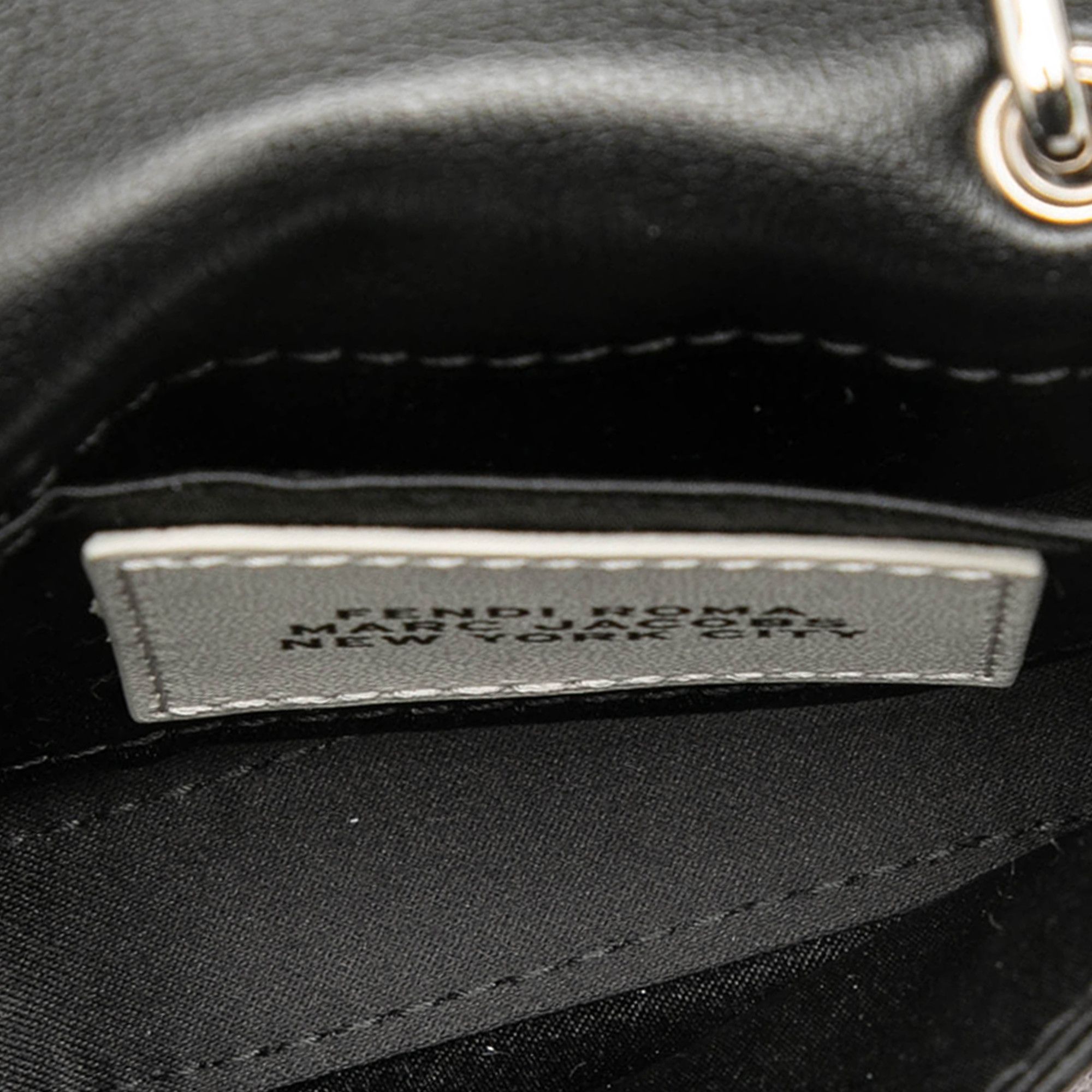Fendi Fendi Nano Leather Maxi Handle Baguette Size ONE SIZE - 4 Thumbnail