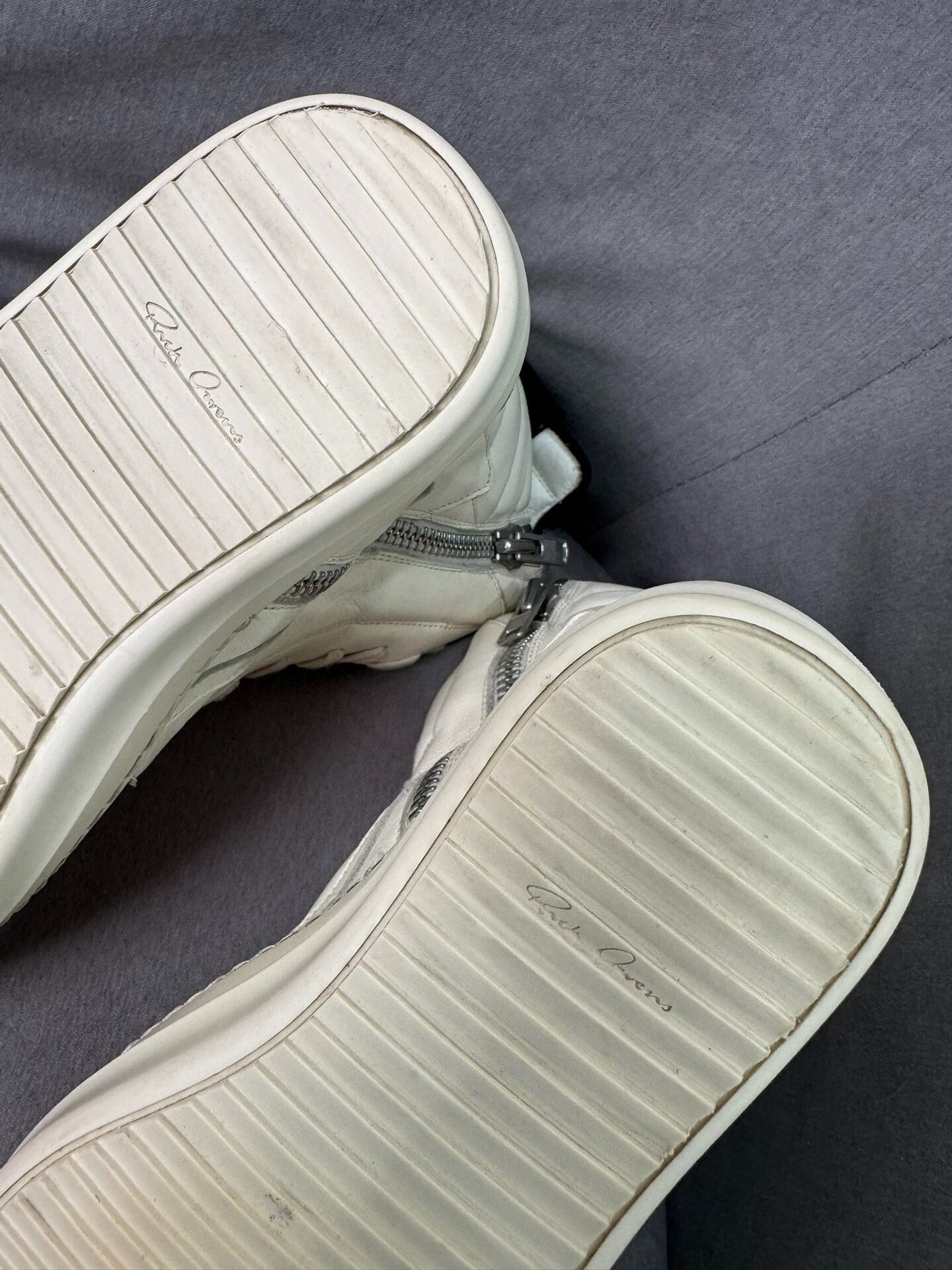 Rick Owens Rick Owens White High-Top Sneakers Size 36 Size US 6 / EU 39 - 9 Thumbnail