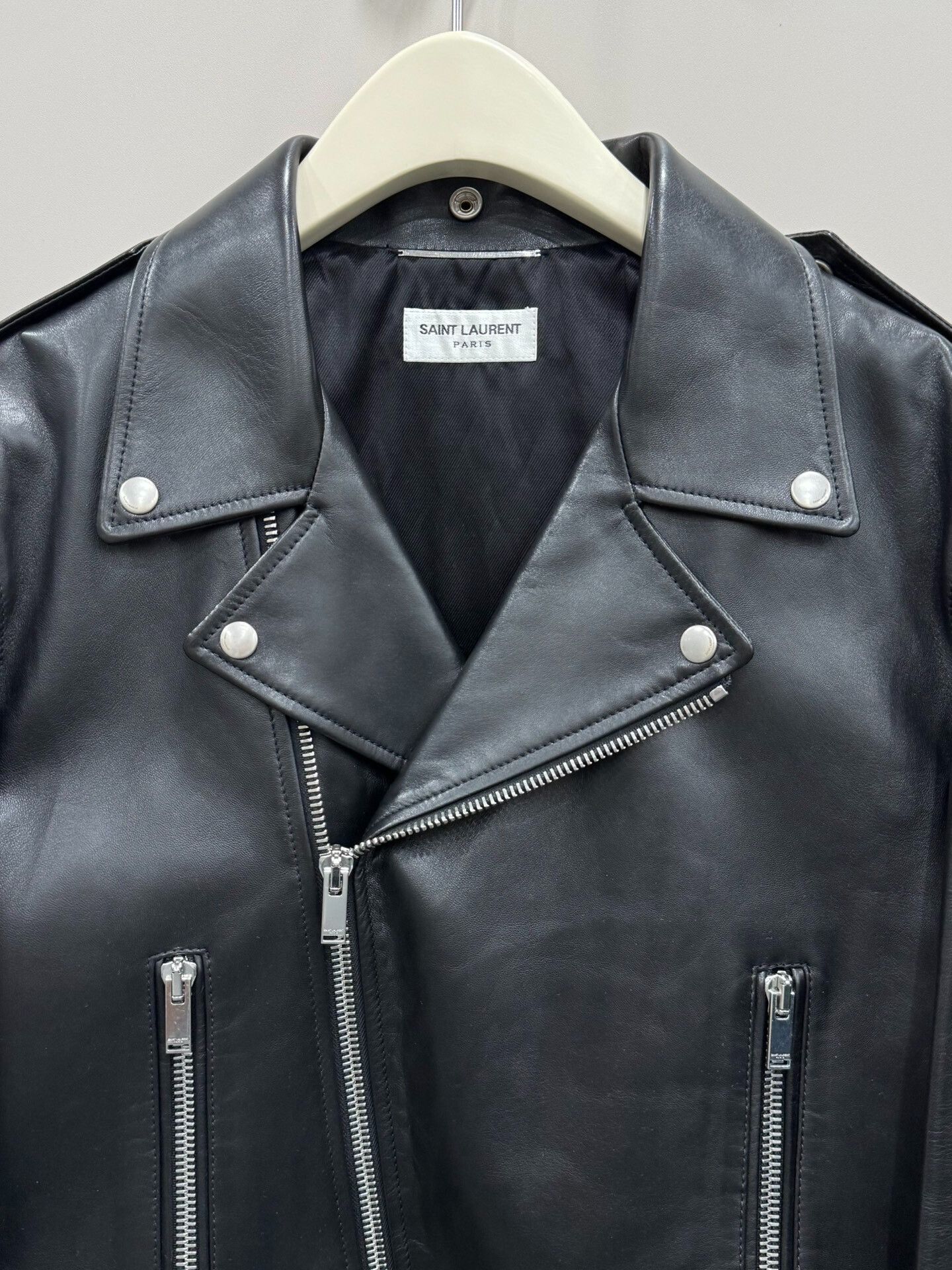 Yves Saint Laurent saint laurent black leather motorcycle jacket Size US L / EU 52-54 / 3 - 3 Thumbnail