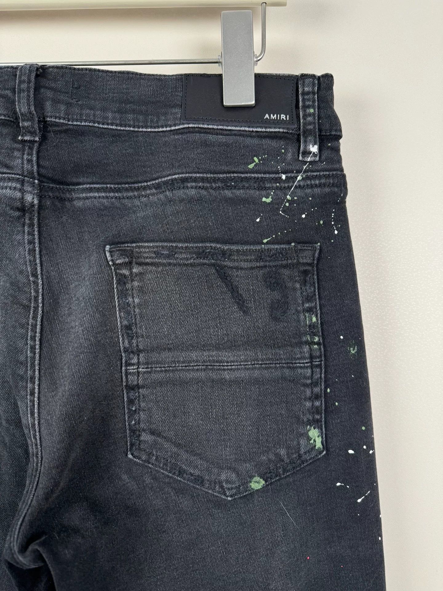 Amiri amiri crane graffiti embroidered distressed jeans Size US 33 - 5 Thumbnail