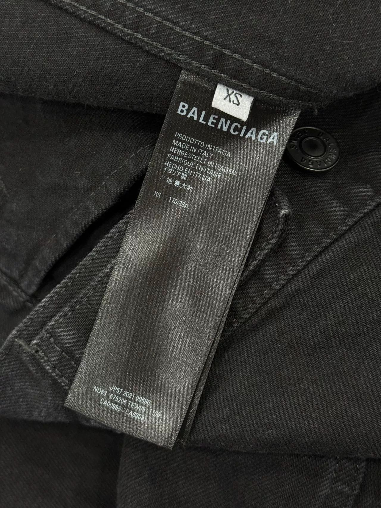 Balenciaga Balenciaga Black Yellow Printed Denim Jacket Size XS / US 0-2 / IT 36-38 - 8 Thumbnail