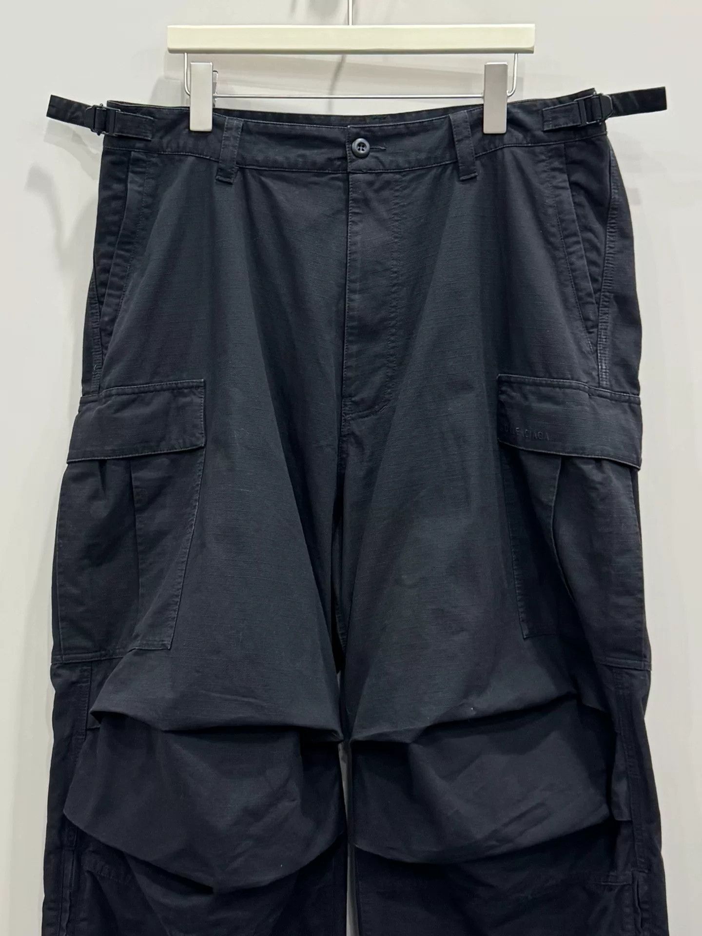 Balenciaga balenciaga pulled cargo pants size 50 Size US 31 - 3 Thumbnail