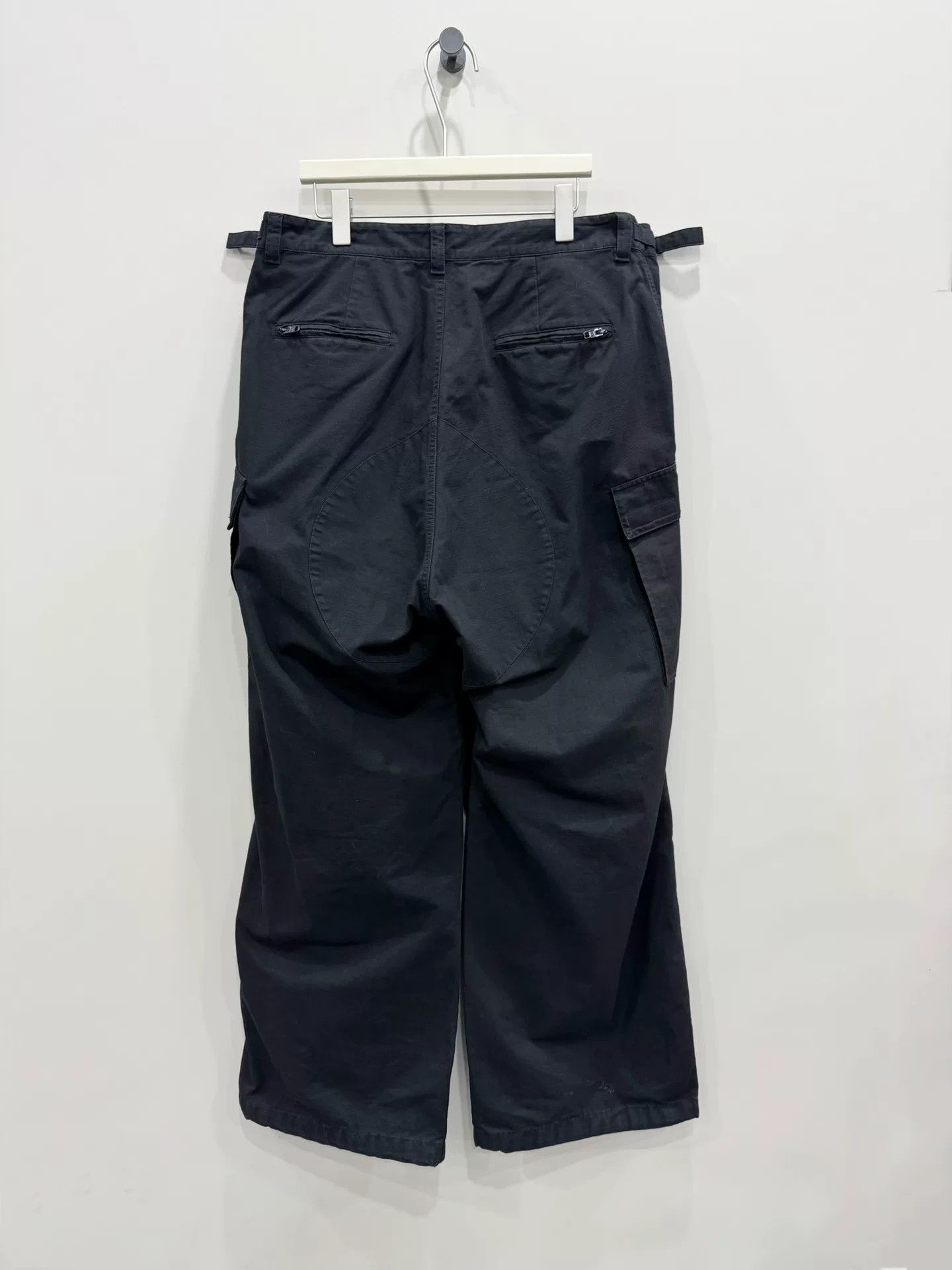 Balenciaga balenciaga pulled cargo pants size 50 Size US 31 - 2 Thumbnail