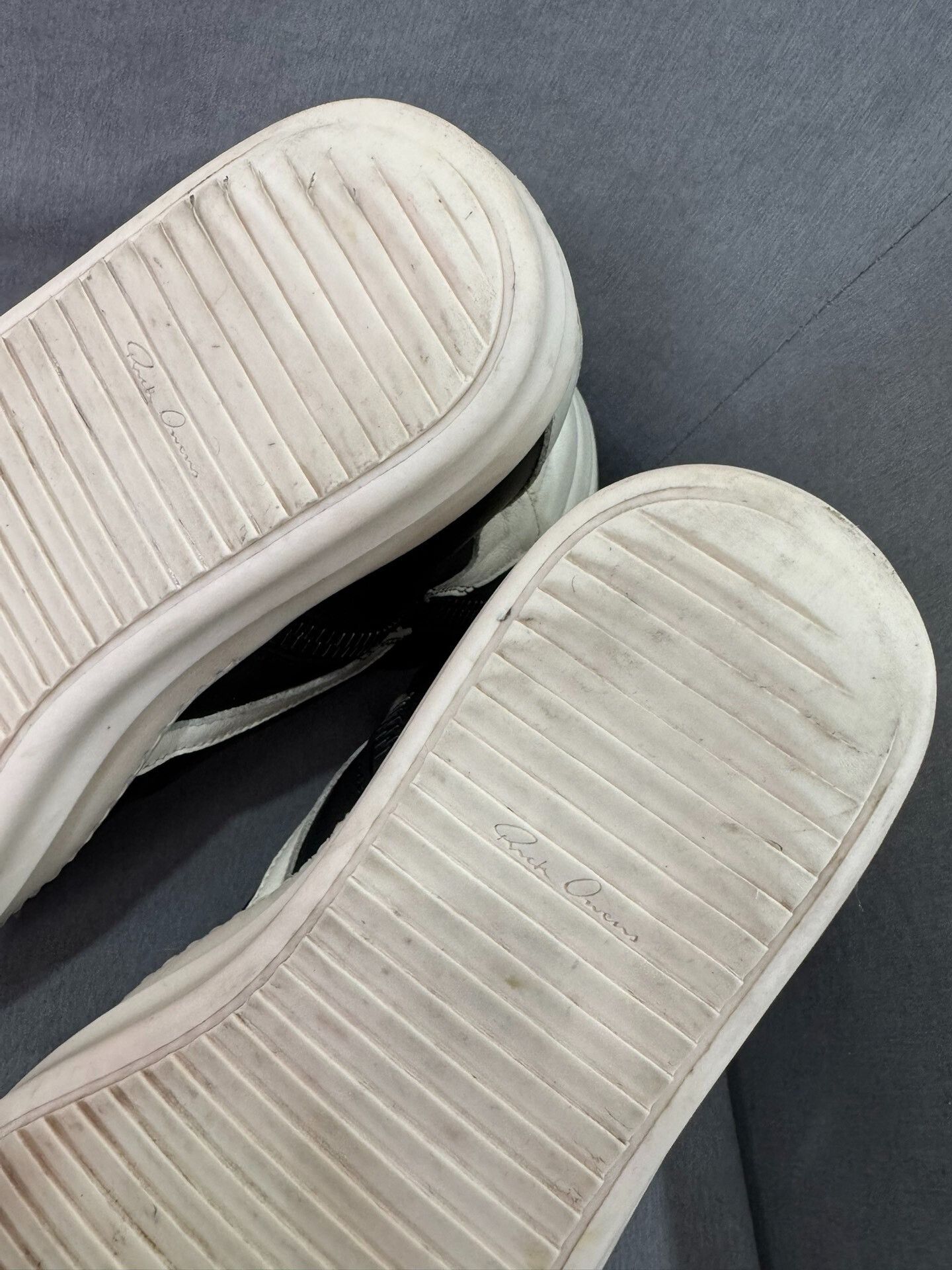 Rick Owens rick owens black and white high-top sneakers Size US 9 / EU 42 - 8 Thumbnail
