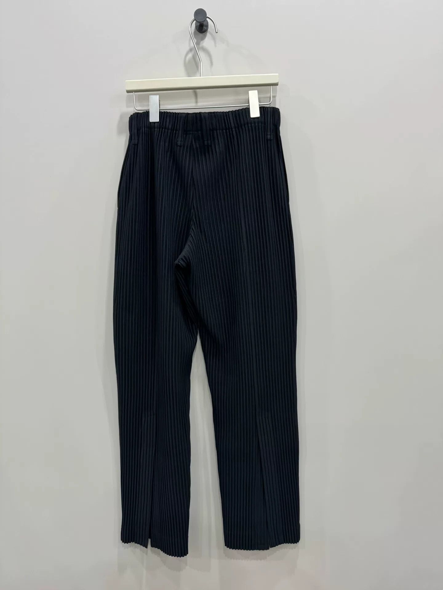 Issey Miyake Issey Miyake Pleated Long Pants Size 2 Size 23" - 2 Thumbnail