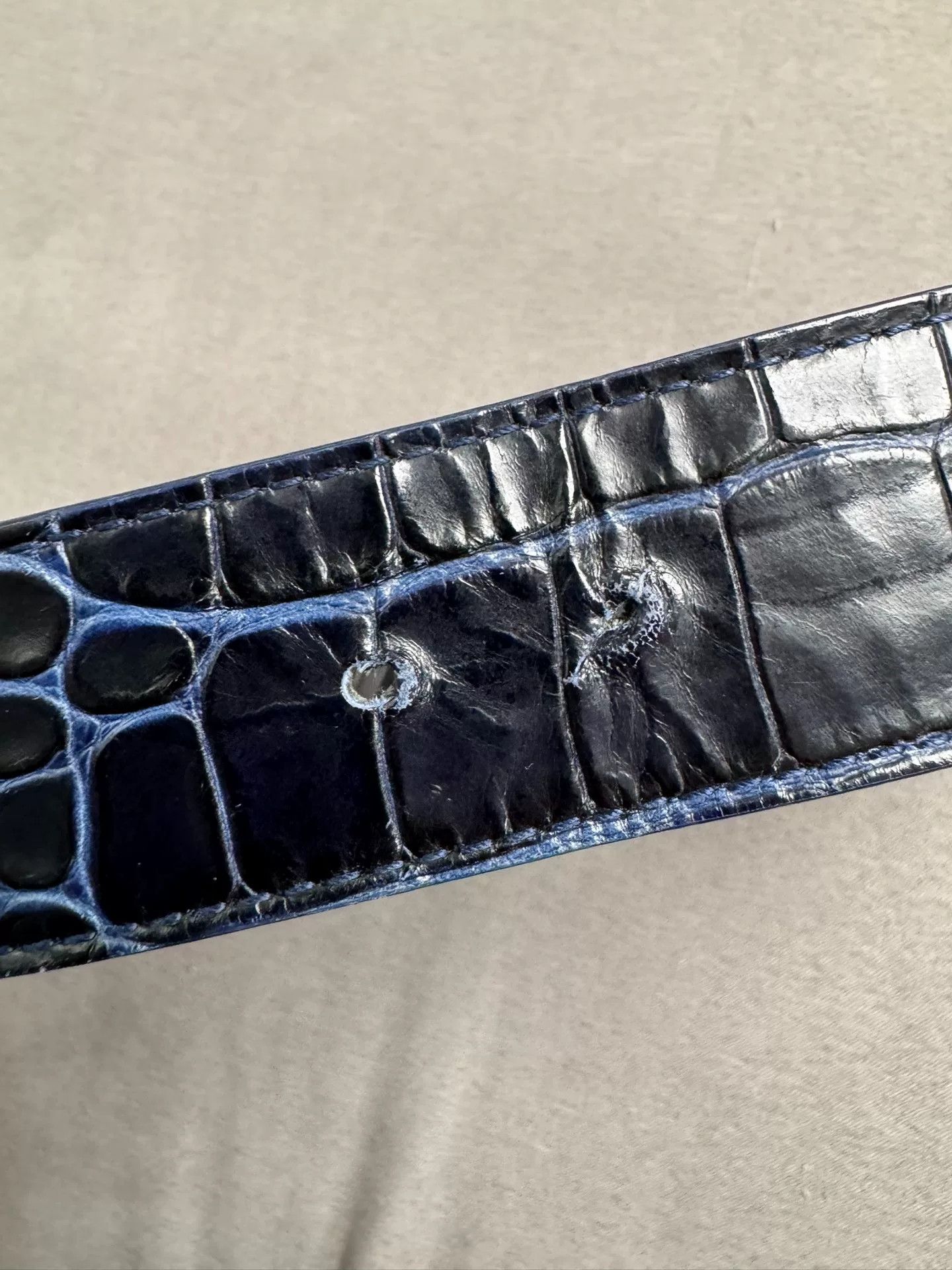 Balenciaga Balenciaga Crocodile Pattern Belt Second Hand Size ONE SIZE - 4 Thumbnail