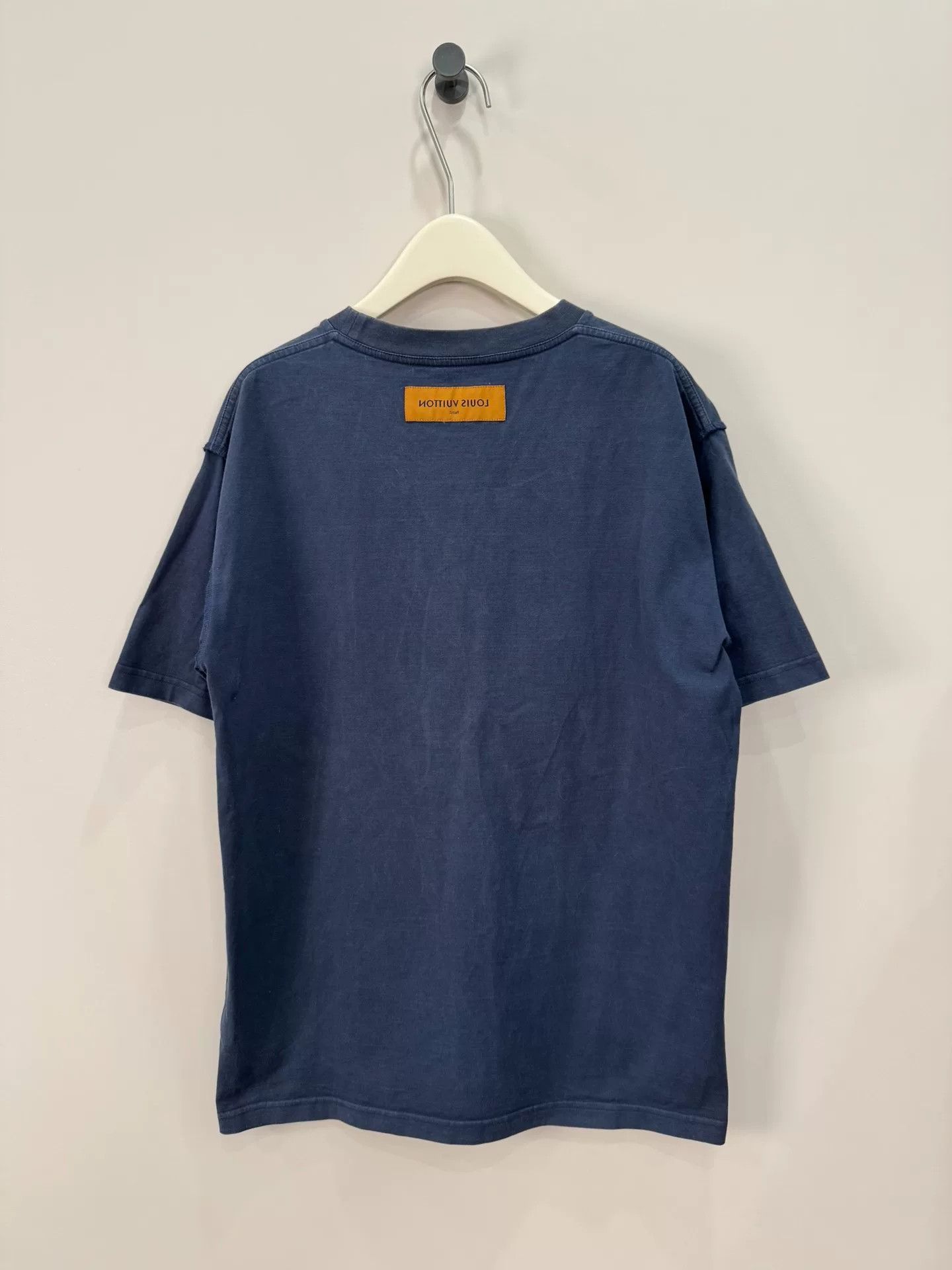 Louis Vuitton Louis Vuitton Logo Short Sleeve T-Shirt Size US XL / EU 56 / 4 - 2 Thumbnail