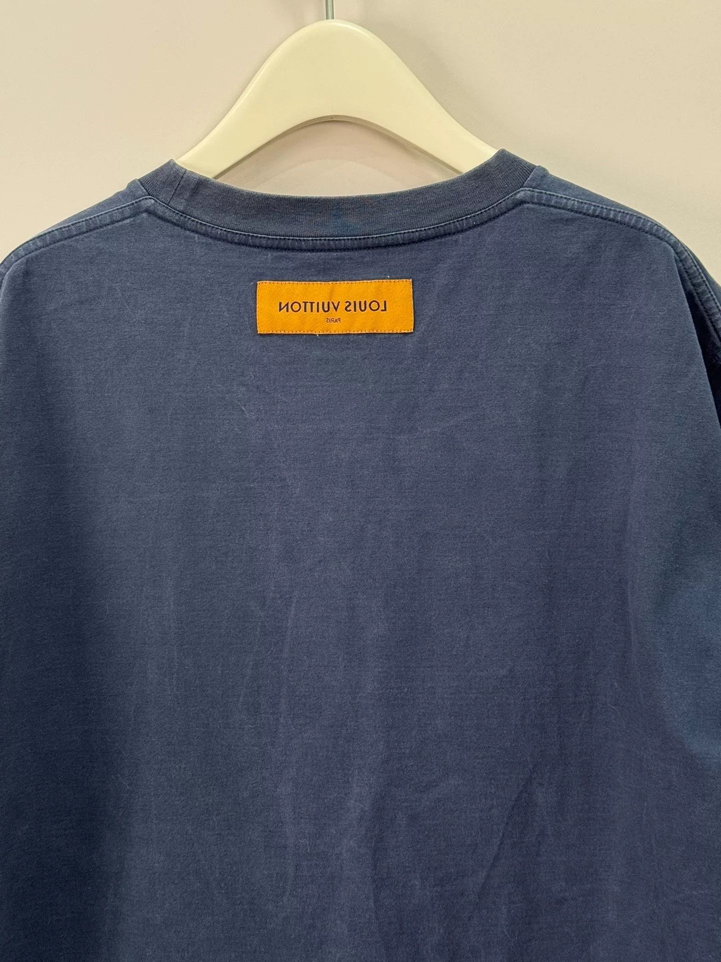 Louis Vuitton Louis Vuitton Logo Short Sleeve T-Shirt Size US XL / EU 56 / 4 - 5 Thumbnail