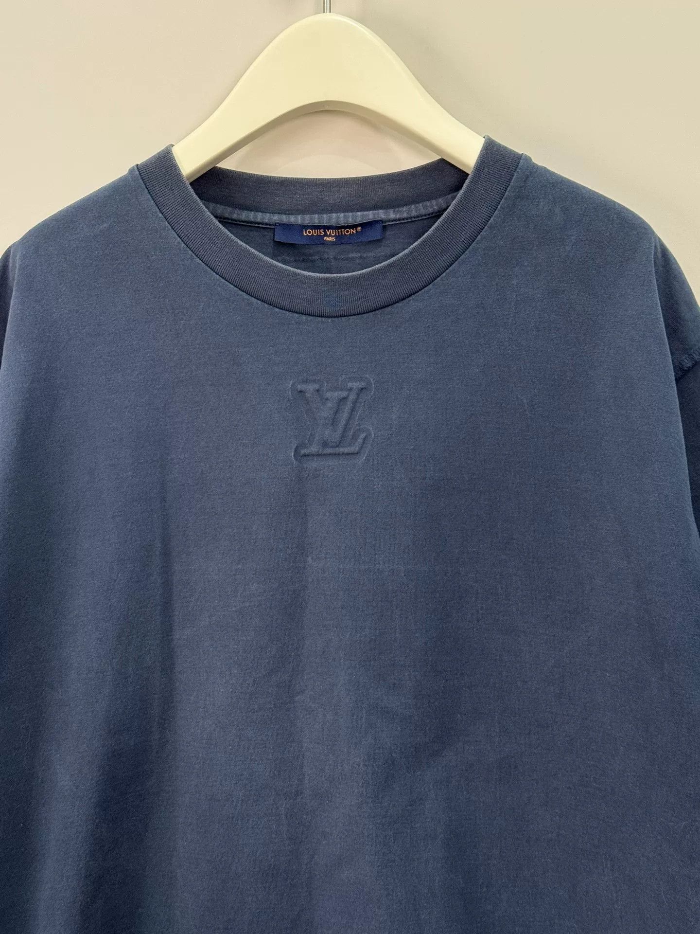 Louis Vuitton Louis Vuitton Logo Short Sleeve T-Shirt Size US XL / EU 56 / 4 - 3 Thumbnail