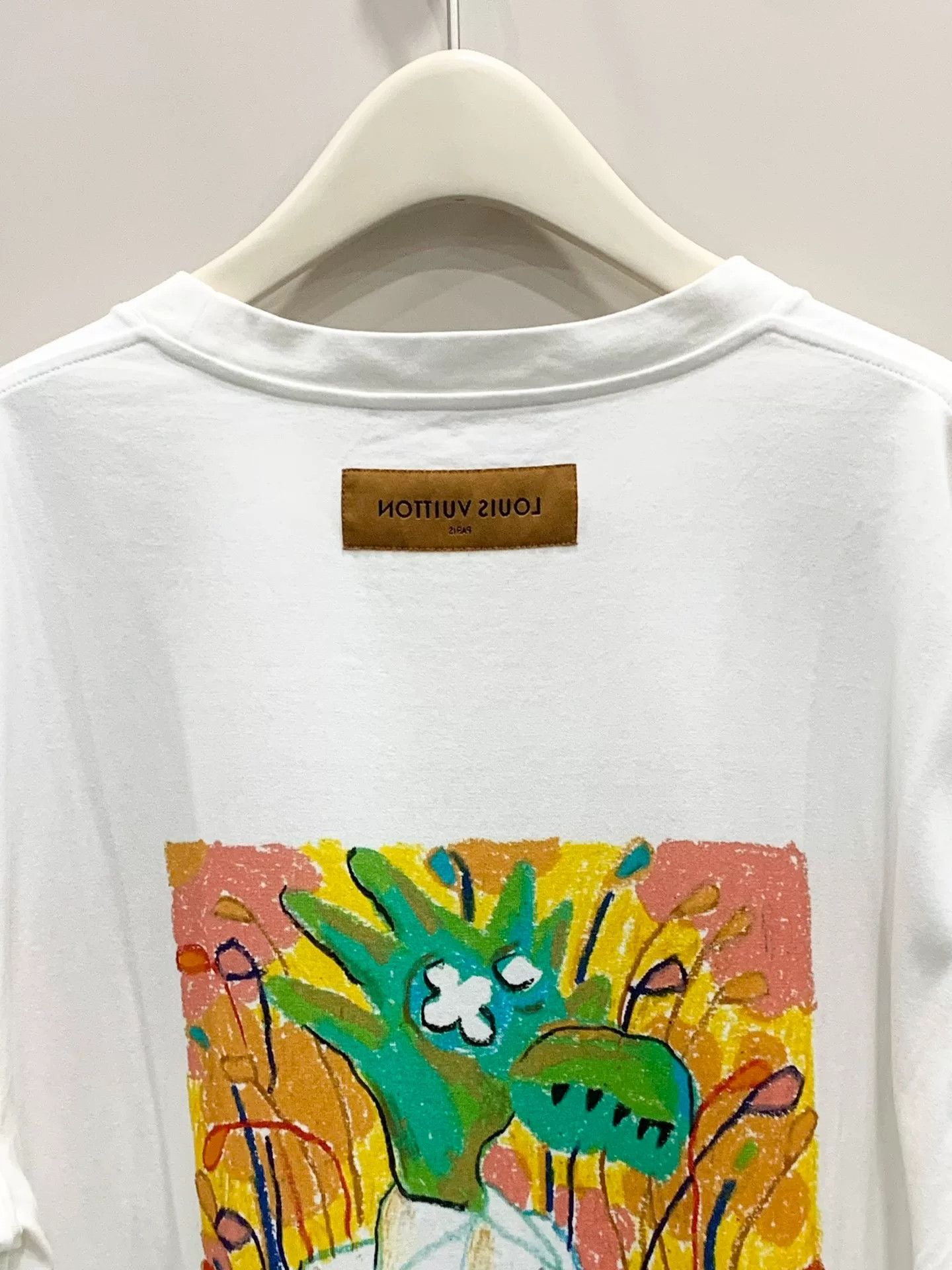 Louis Vuitton louis vuitton graffiti dinosaur short sleeve XXL Size US XXL / EU 58 / 5 - 5 Thumbnail
