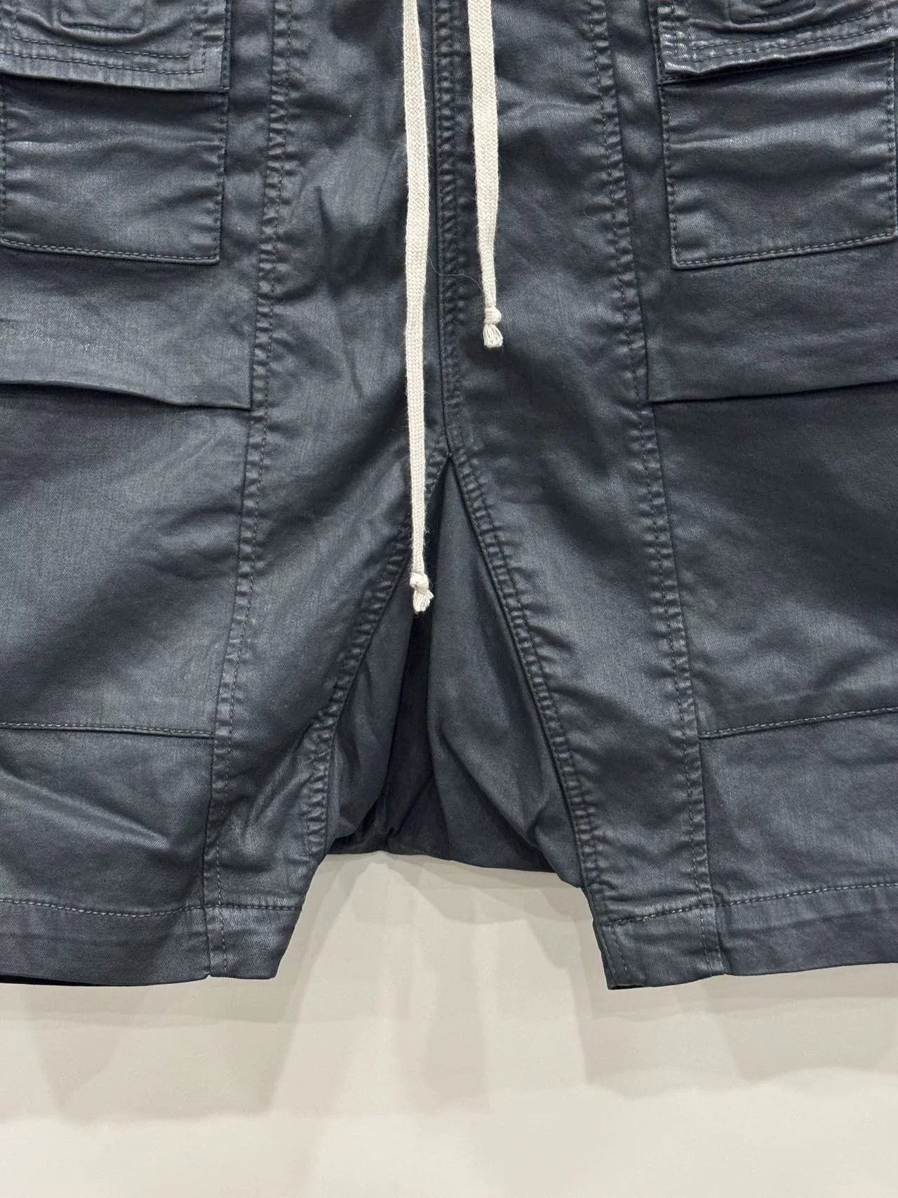 Rick Owens Rick Owens Dual Ring Waxed Shorts M Size US 38 / EU 54 - 4 Thumbnail