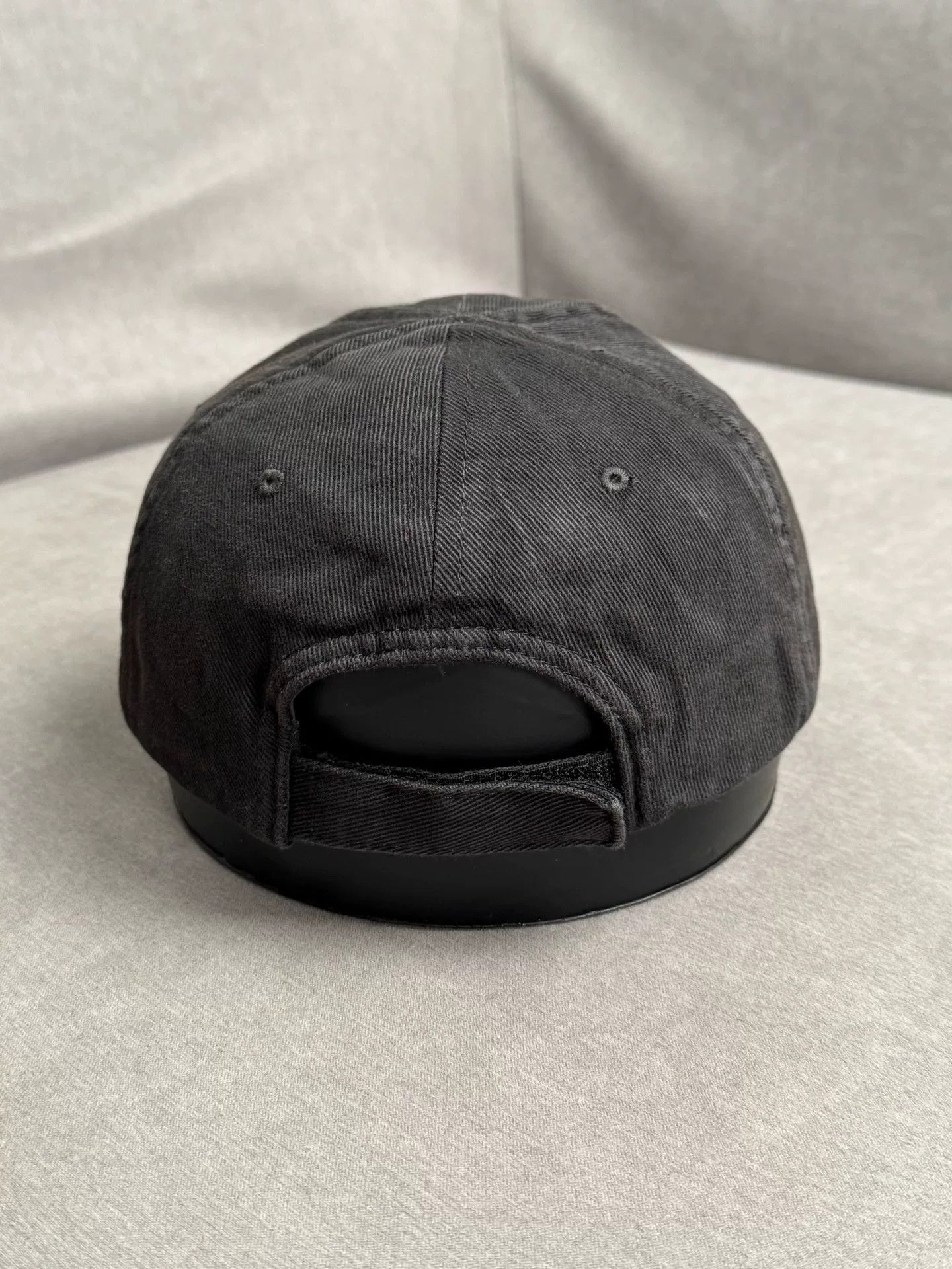 Balenciaga Balenciaga Adidas Cap Size L Brand New Size ONE SIZE - 2 Thumbnail