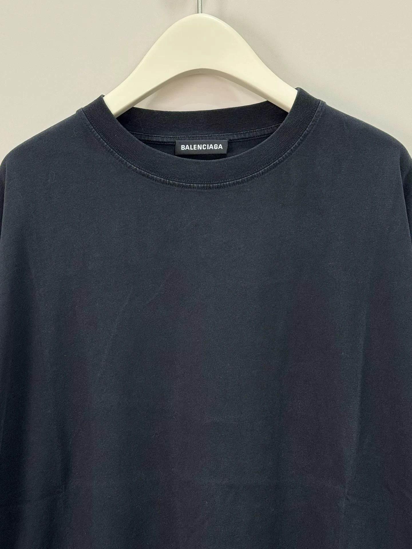 Balenciaga balenciaga short sleeve t-shirt with embroidery Size US S / EU 44-46 / 1 - 3 Thumbnail