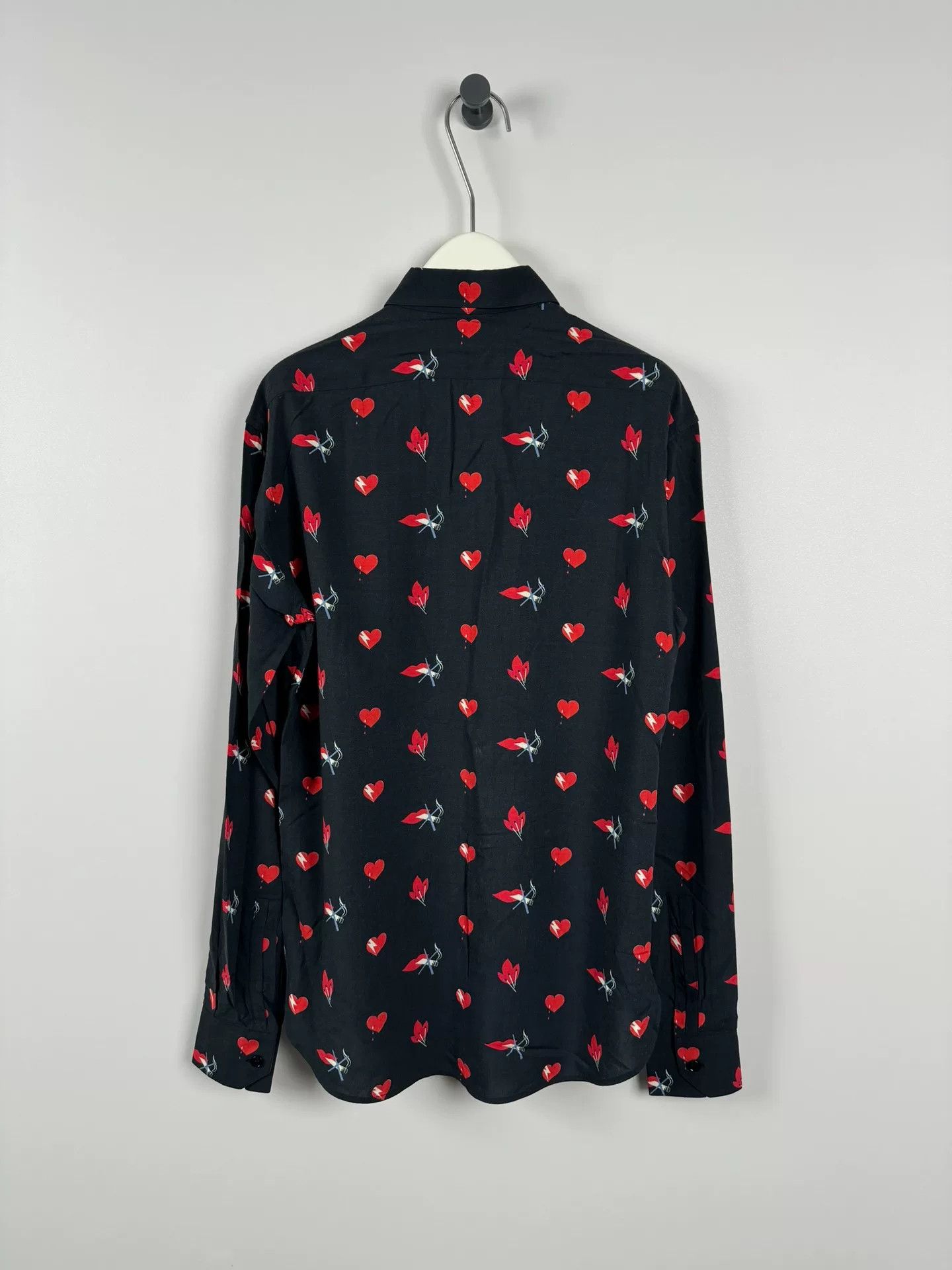 Saint Laurent Paris Saint Laurent Heart Print Silk Shirt Size US M / EU 48-50 / 2 - 2 Thumbnail