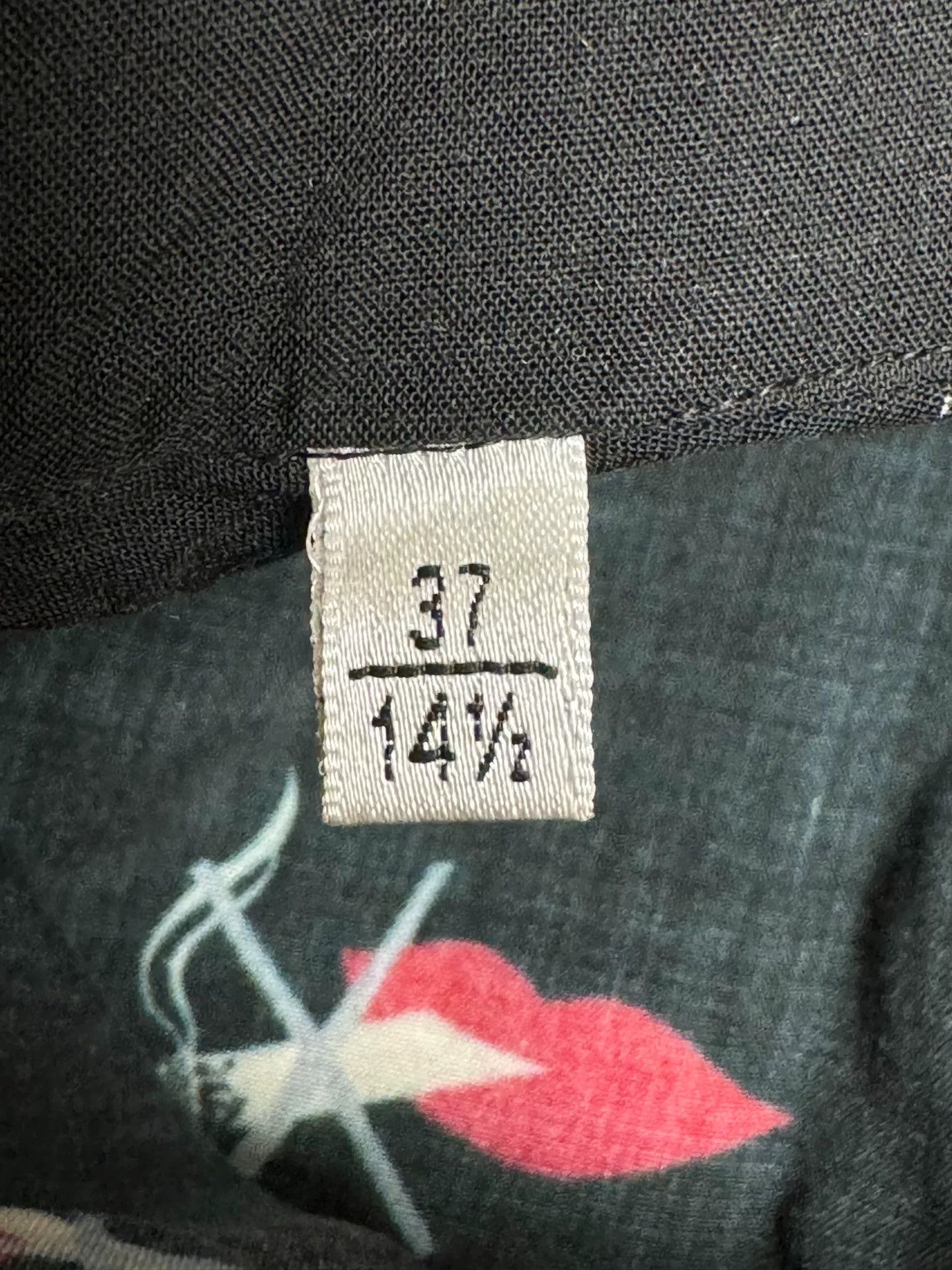 Saint Laurent Paris Saint Laurent Heart Print Silk Shirt Size US M / EU 48-50 / 2 - 6 Thumbnail