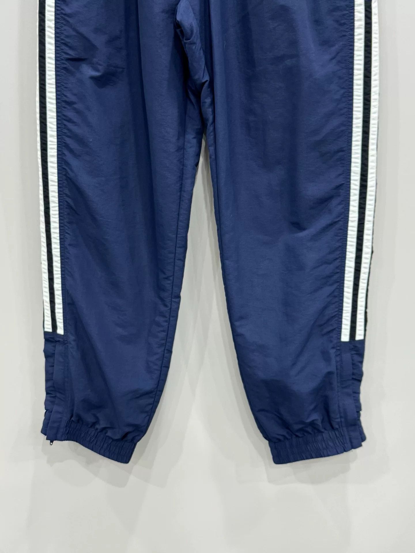 Balenciaga Balenciaga Sporty Nylon Joggers Size S Size US 28 / EU 44 - 4 Thumbnail