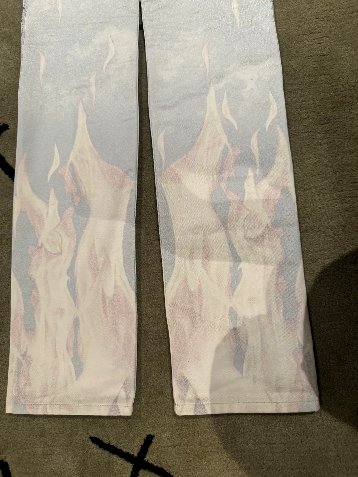 Givenchy givenchy paris jesus print denim pants Size US 31 - 7 Thumbnail