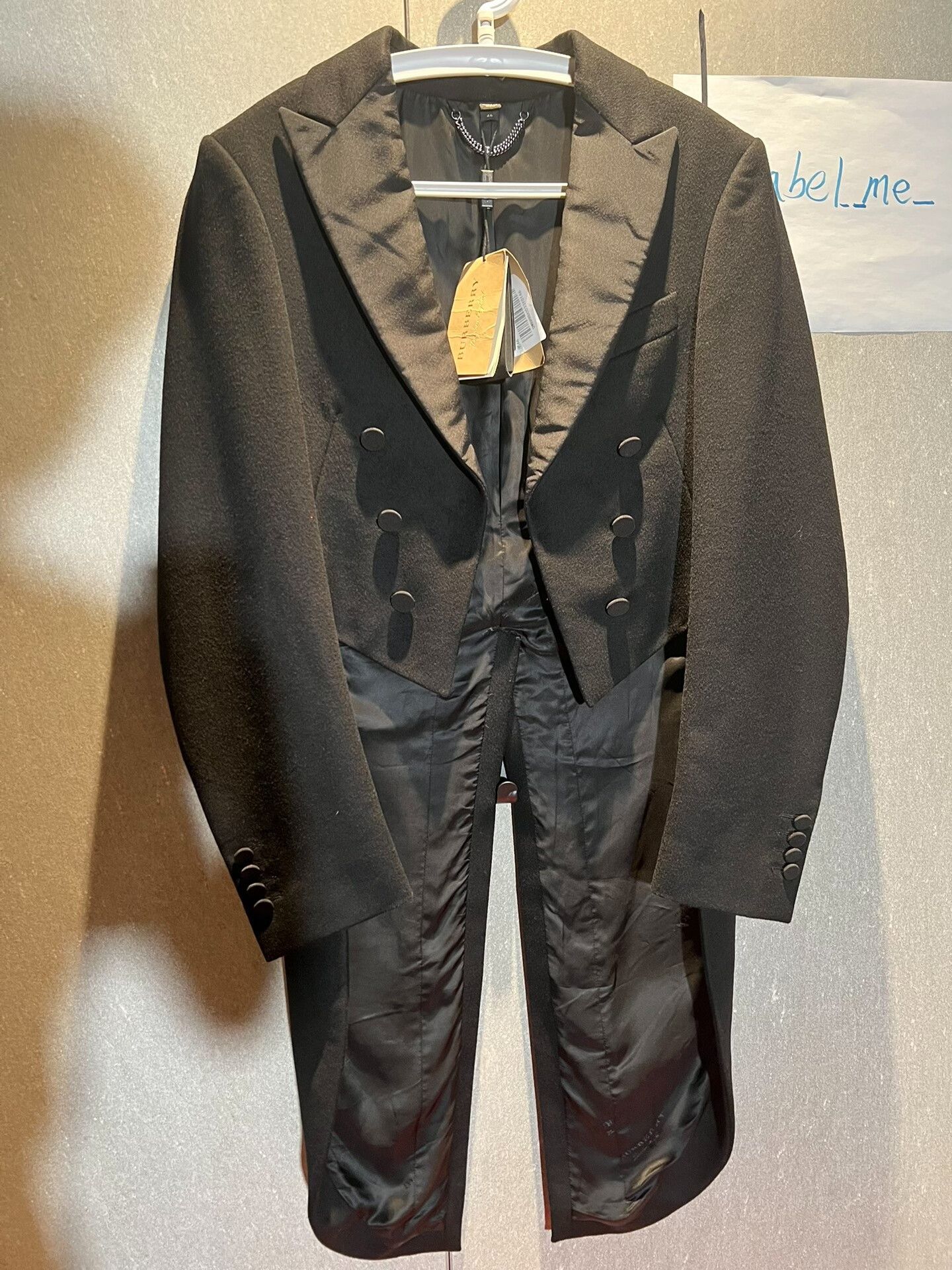 Burberry burberry tailcoat new stunning magician style Size US L / EU 52-54 / 3 - 3 Thumbnail