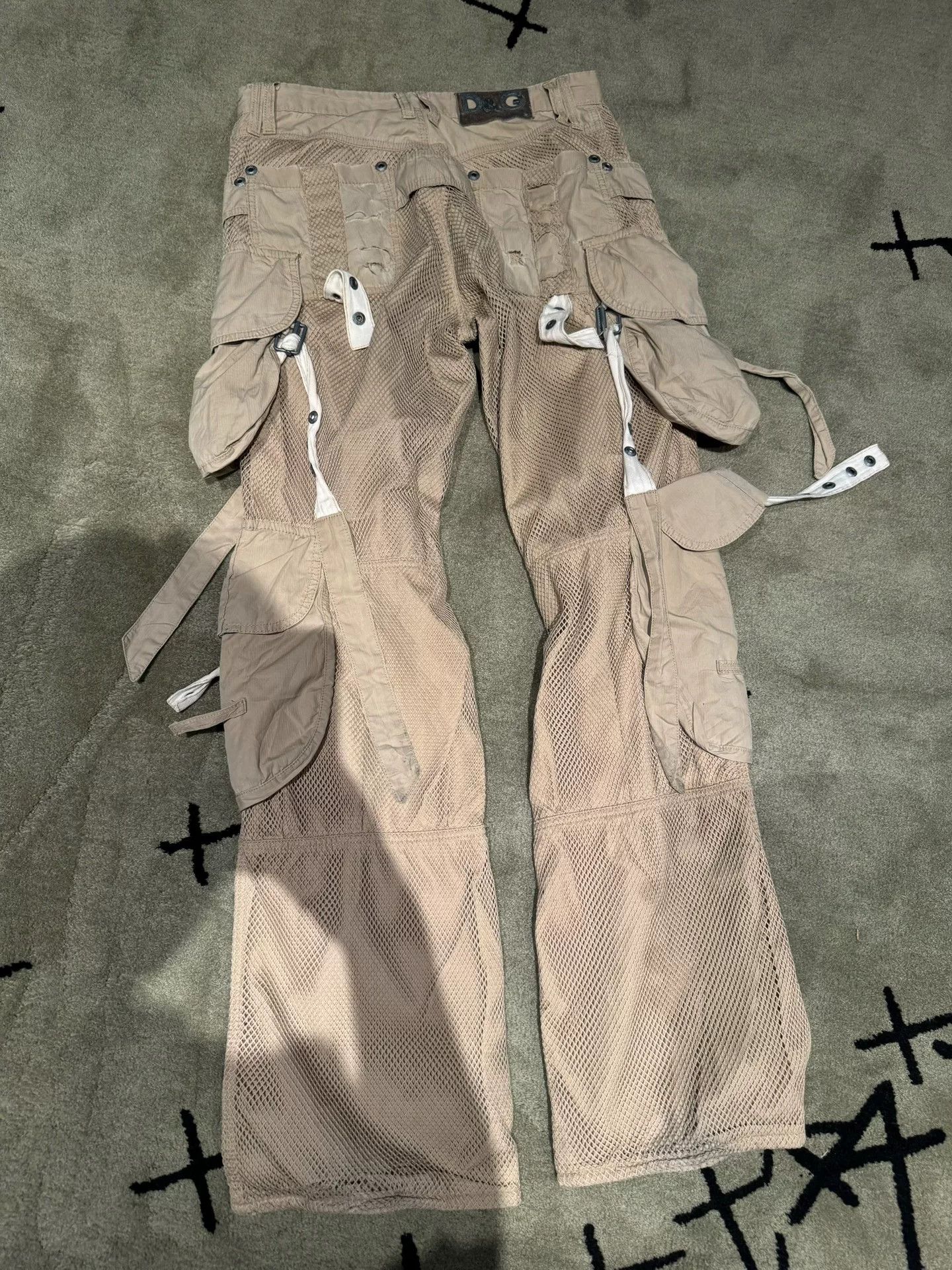 Dolce & Gabbana dolce&gabbana distressed cargo pants with straps Size US 31 - 6 Thumbnail