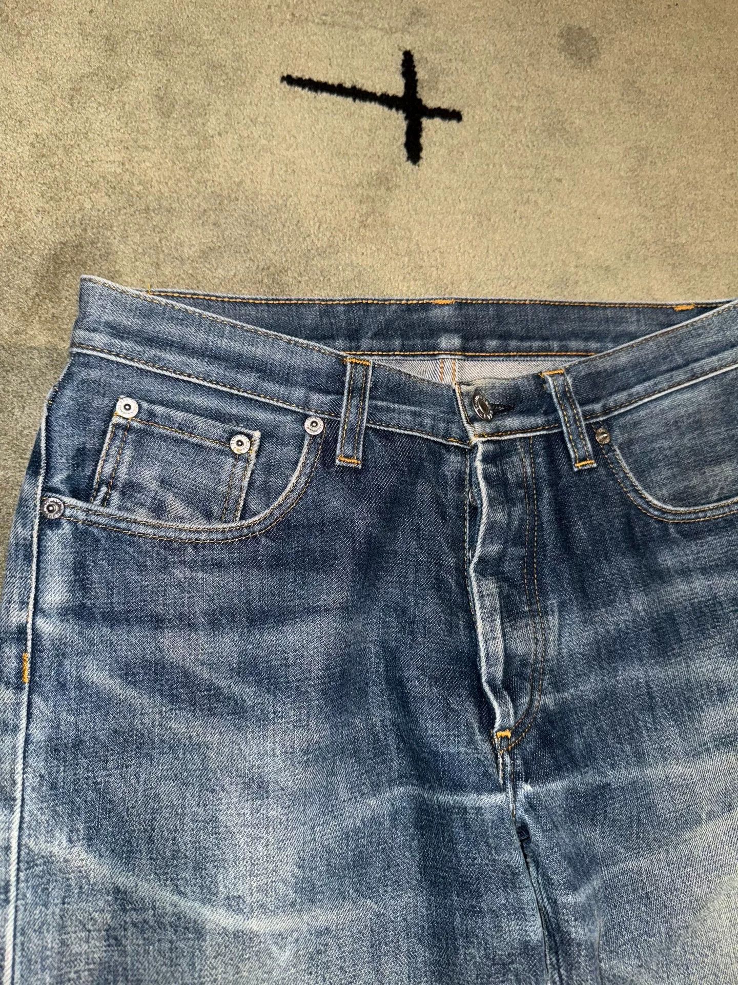 Helmut Lang Helmut Lang Distressed Blue Denim Jeans Size US 29 - 2 Thumbnail