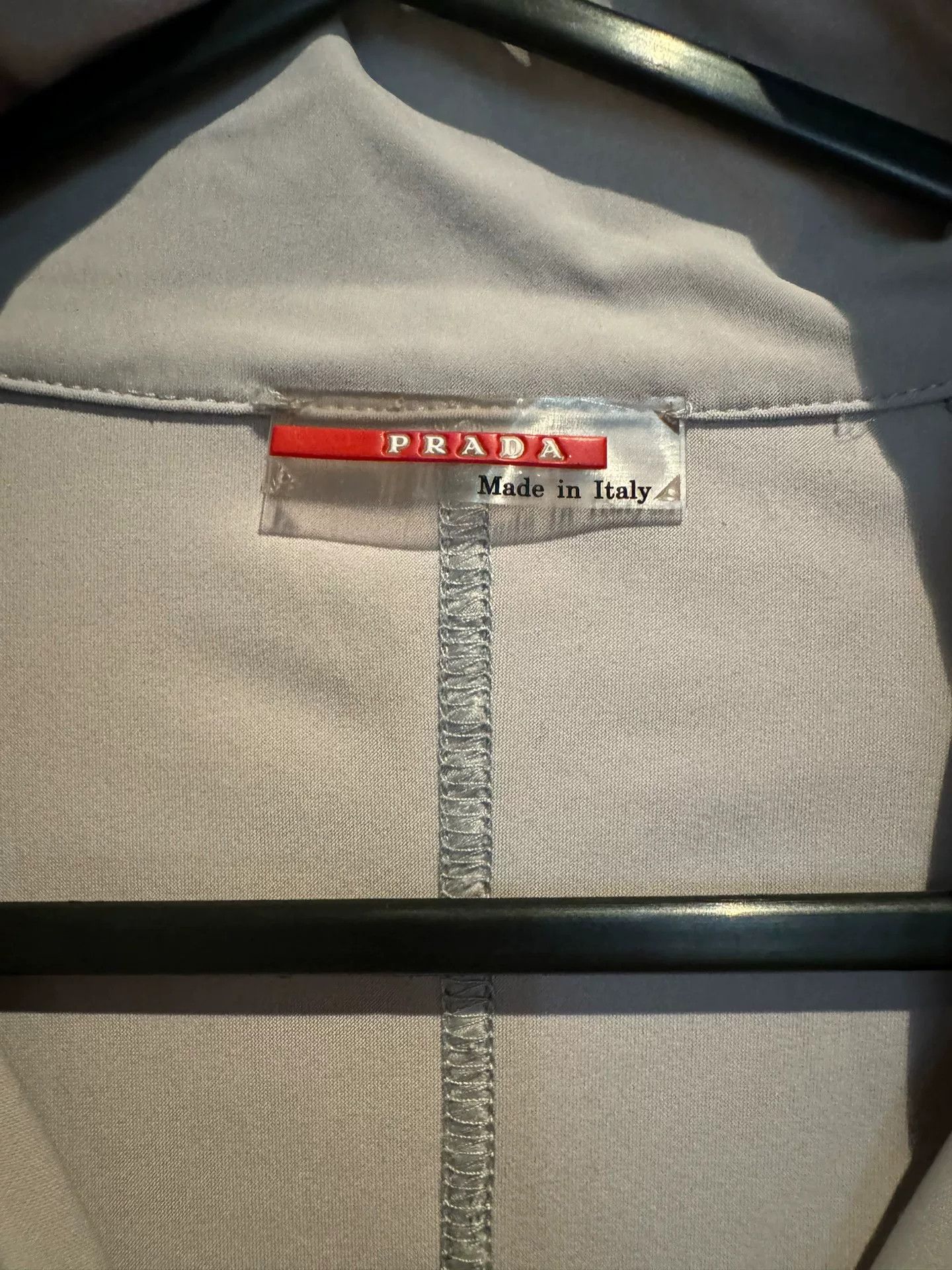 Prada prada sport short jacket with red details Size US M / EU 48-50 / 2 - 4 Thumbnail