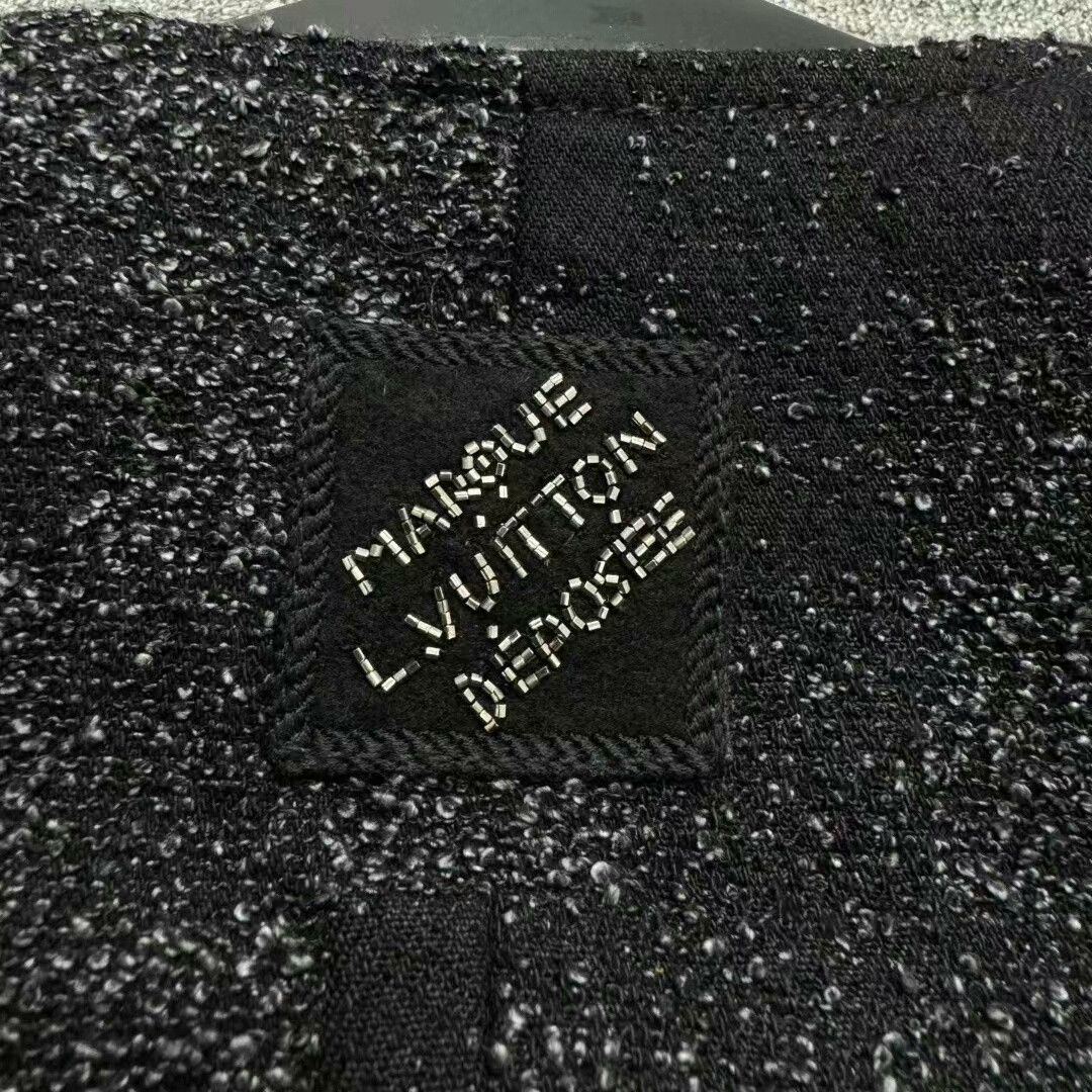 Louis Vuitton louis vuitton checkerboard suit jacket Size US M / EU 48-50 / 2 - 3 Thumbnail
