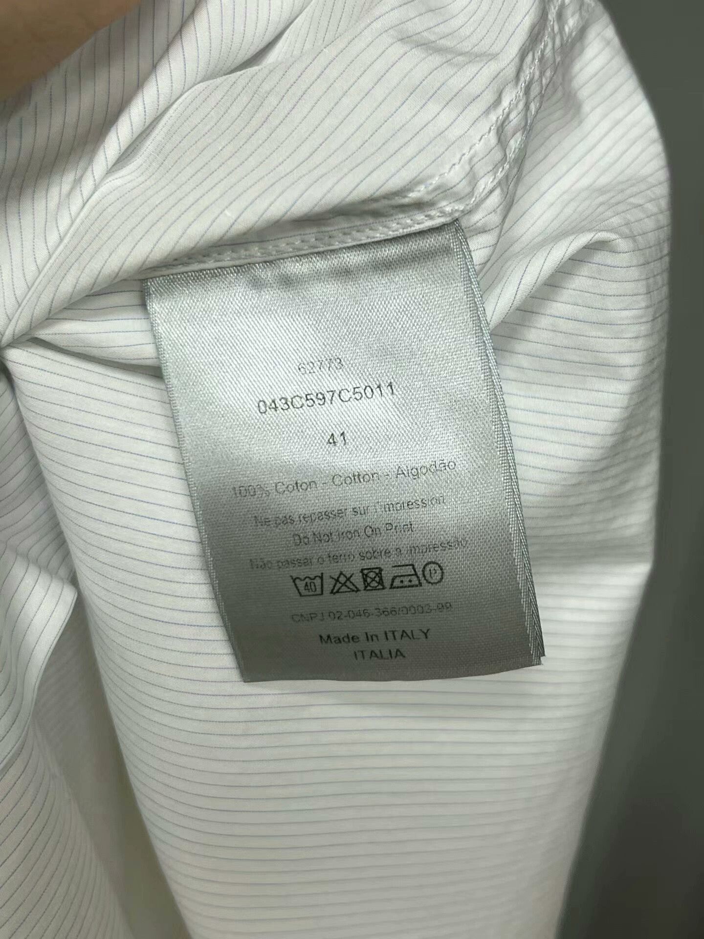 Dior Dior logo long sleeve shirt in white Size US M / EU 48-50 / 2 - 3 Thumbnail