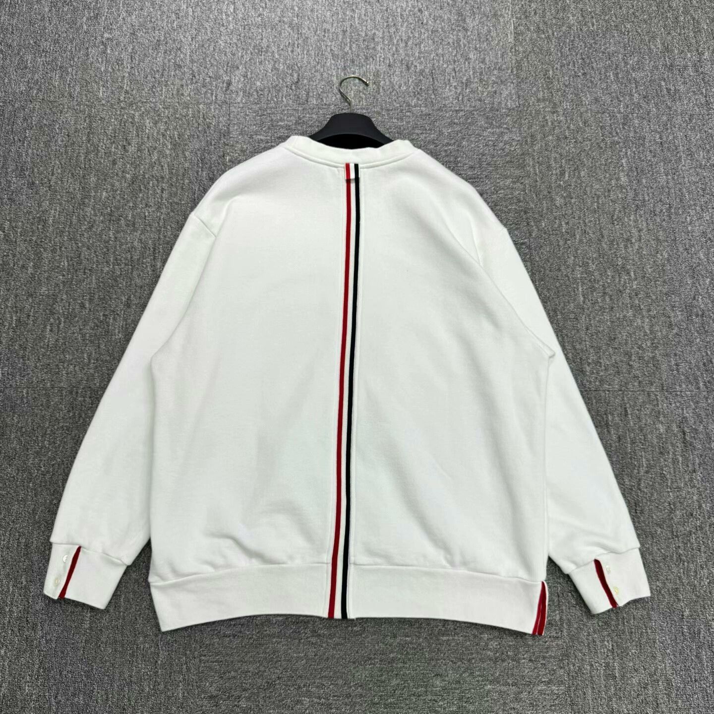 Thom Browne thom browne striped sweatshirt size 5 Size US XL / EU 56 / 4 - 4 Thumbnail