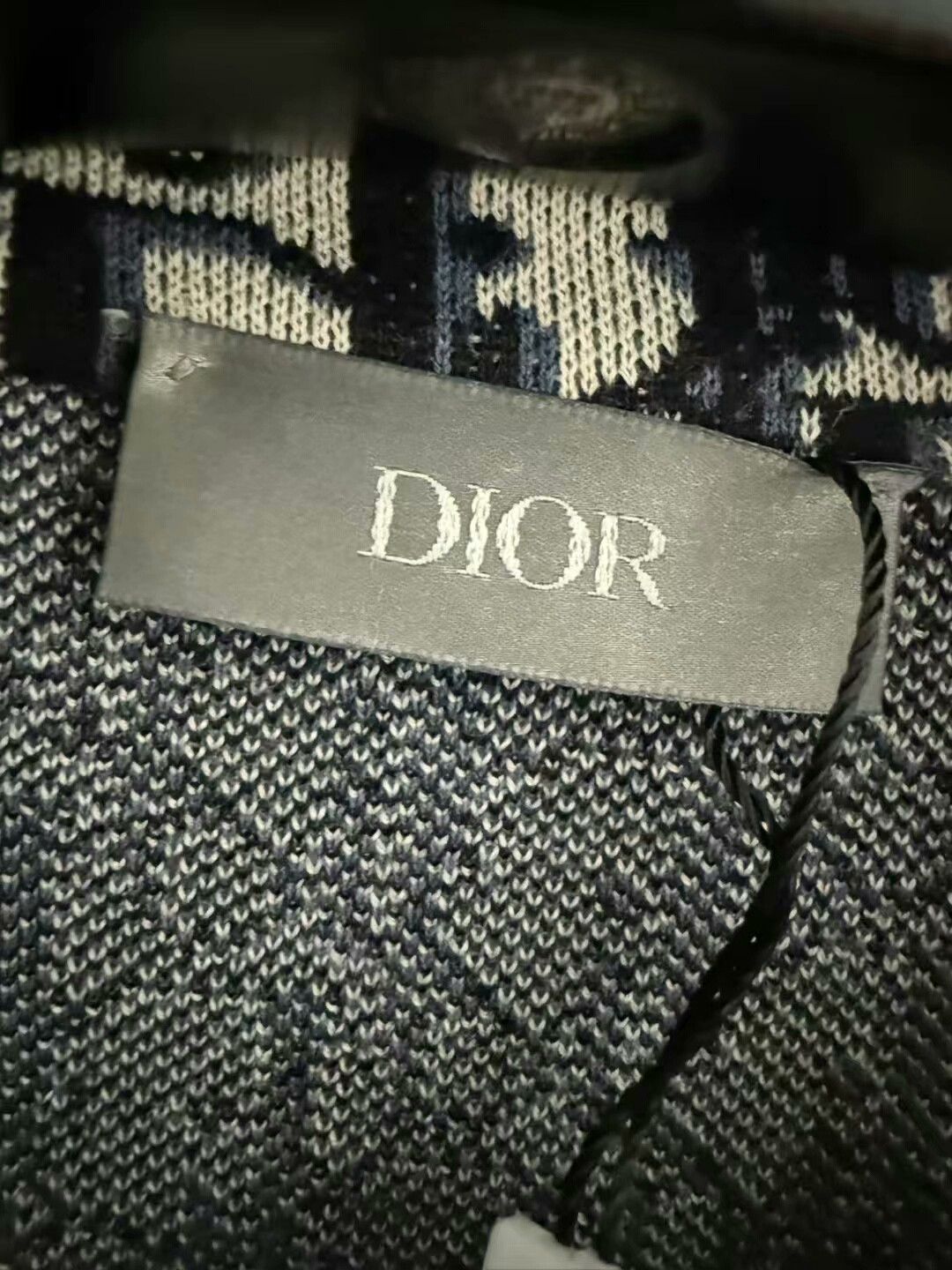 Dior dior logo print shirt with tag size L Size US L / EU 52-54 / 3 - 2 Thumbnail