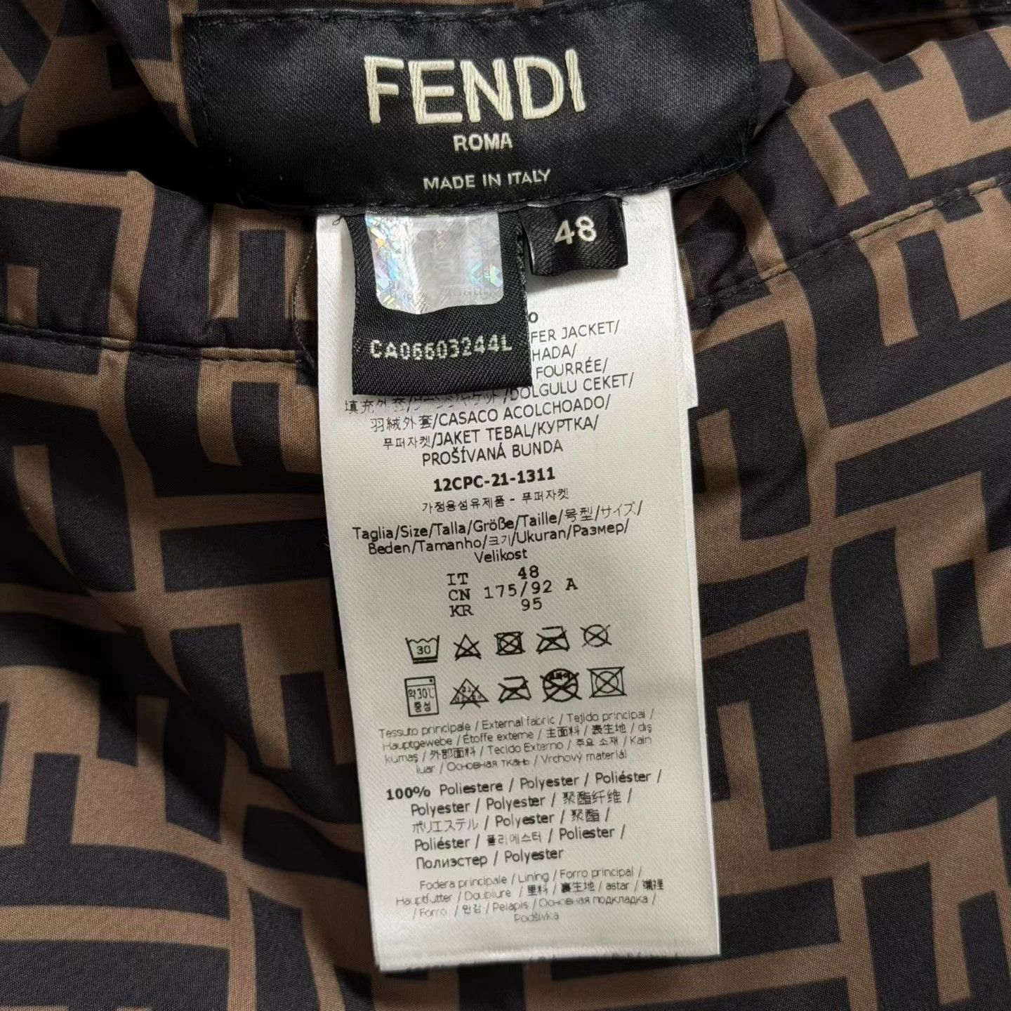 Fendi Fendi Reversible Monogram Print Down Jacket Size L / US 10 / IT 46 - 6 Thumbnail