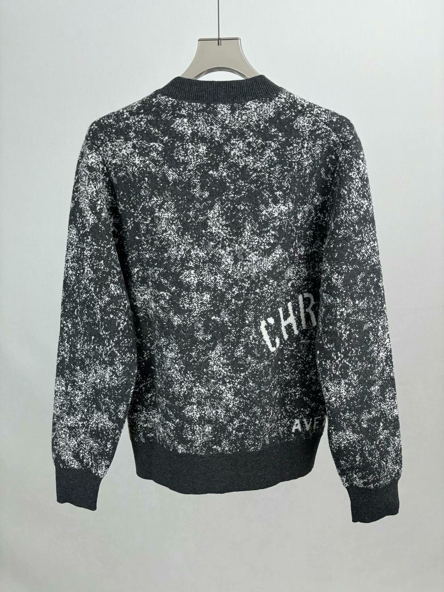 Dior dior wool sweater with snowflake design Size S / US 4 / IT 40 - 2 Thumbnail