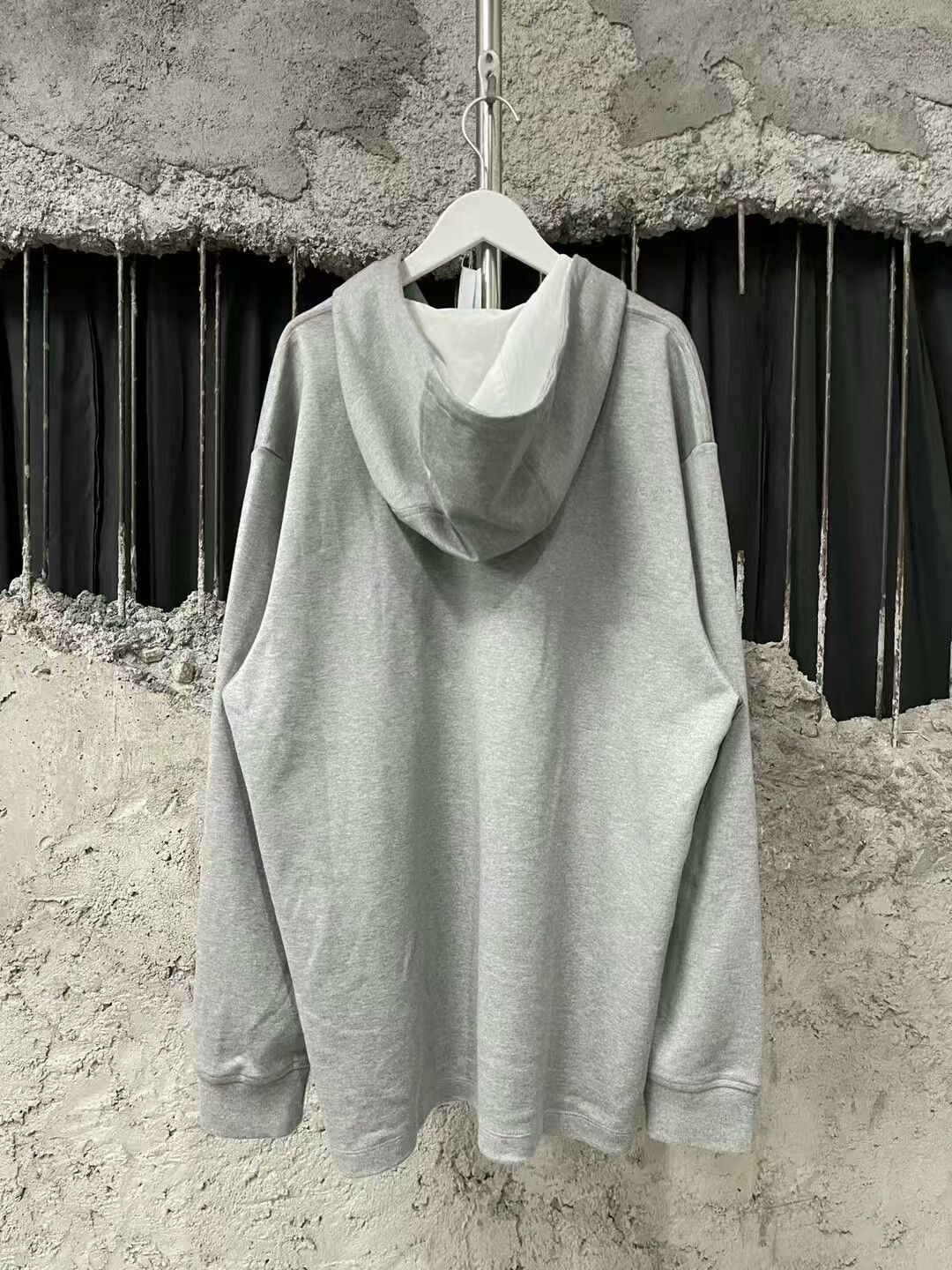 Thom Browne thom browne gray hoodie with logo Size US M / EU 48-50 / 2 - 2 Thumbnail