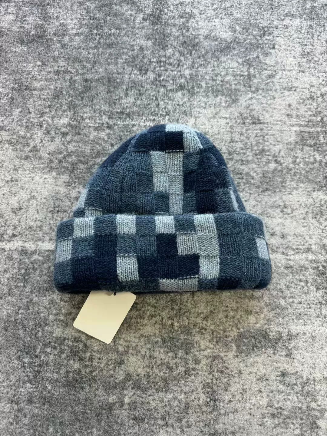 Louis Vuitton louis vuitton blue checkered wool beanie Size ONE SIZE - 4 Thumbnail