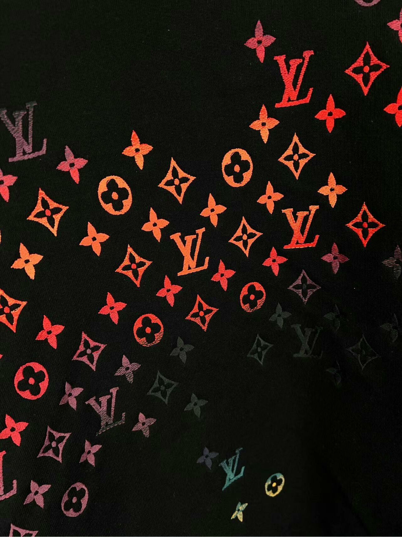 Louis Vuitton louis vuitton gradient logo sweatshirt Size US XXL / EU 58 / 5 - 3 Thumbnail