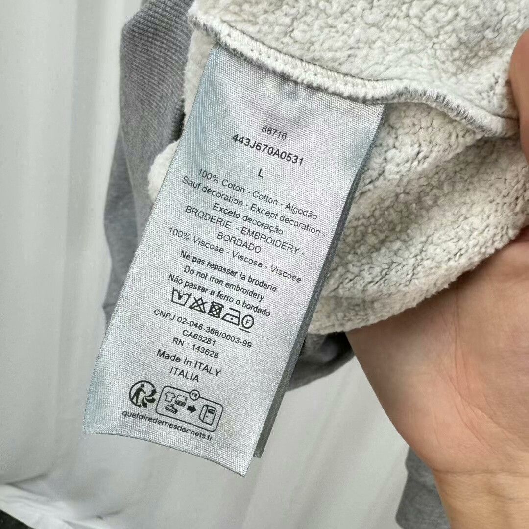 Dior dior gray embroidered sweatshirt size l Size US L / EU 52-54 / 3 - 5 Thumbnail
