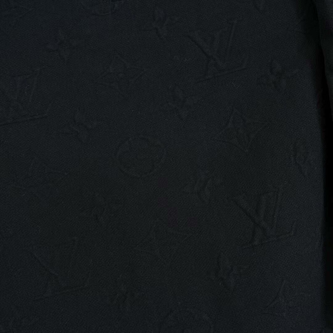 Louis Vuitton louis vuitton black embossed logo jacket Size US L / EU 52-54 / 3 - 3 Thumbnail