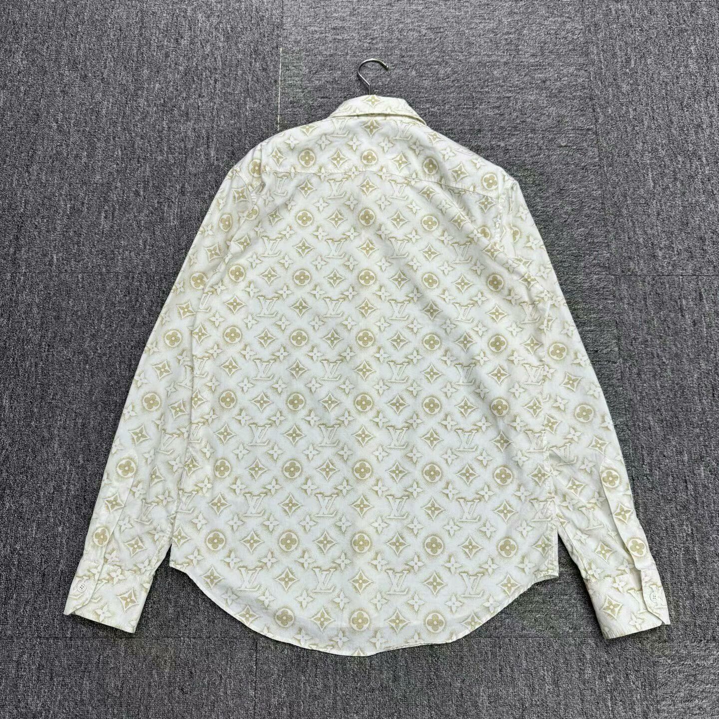 Louis Vuitton louis vuitton patterned long sleeve shirt Size US S / EU 44-46 / 1 - 2 Thumbnail