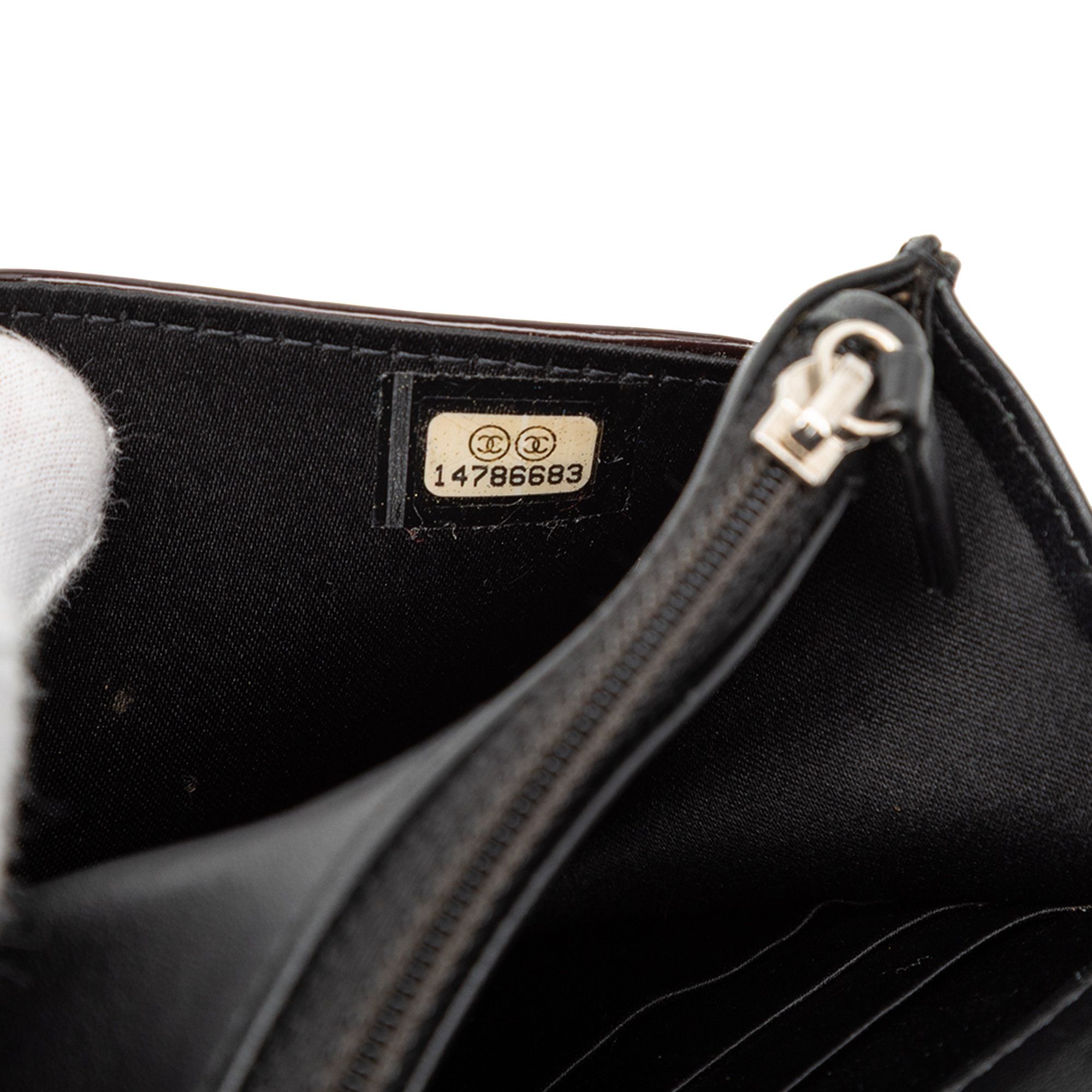 Chanel Chanel CC Embossed Patent Camellia Wallet On Chain Size ONE SIZE - 6 Thumbnail