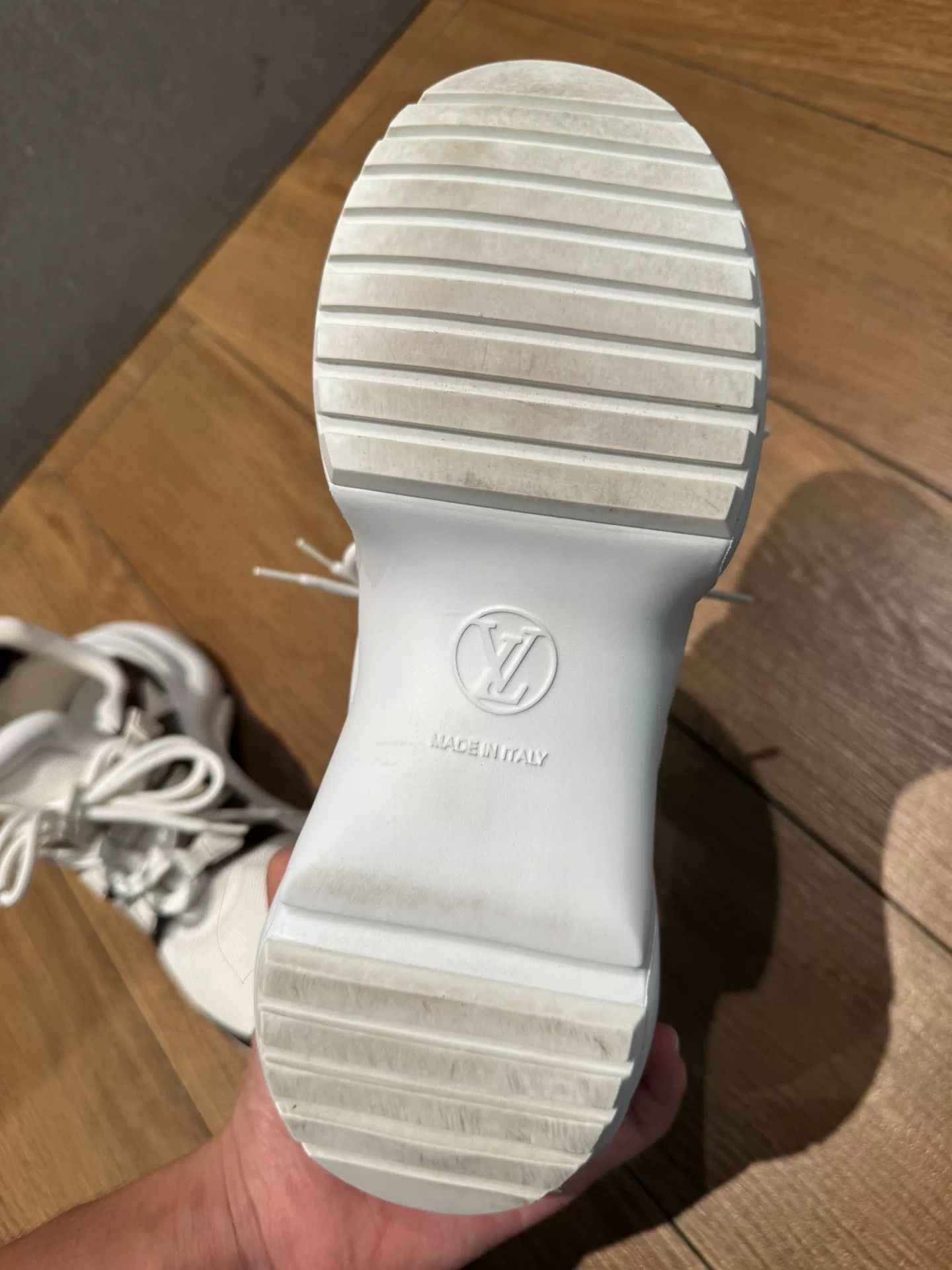 Louis Vuitton louis vuitton archlight classic low-top sneakers Size US 6 / IT 36 - 5 Thumbnail