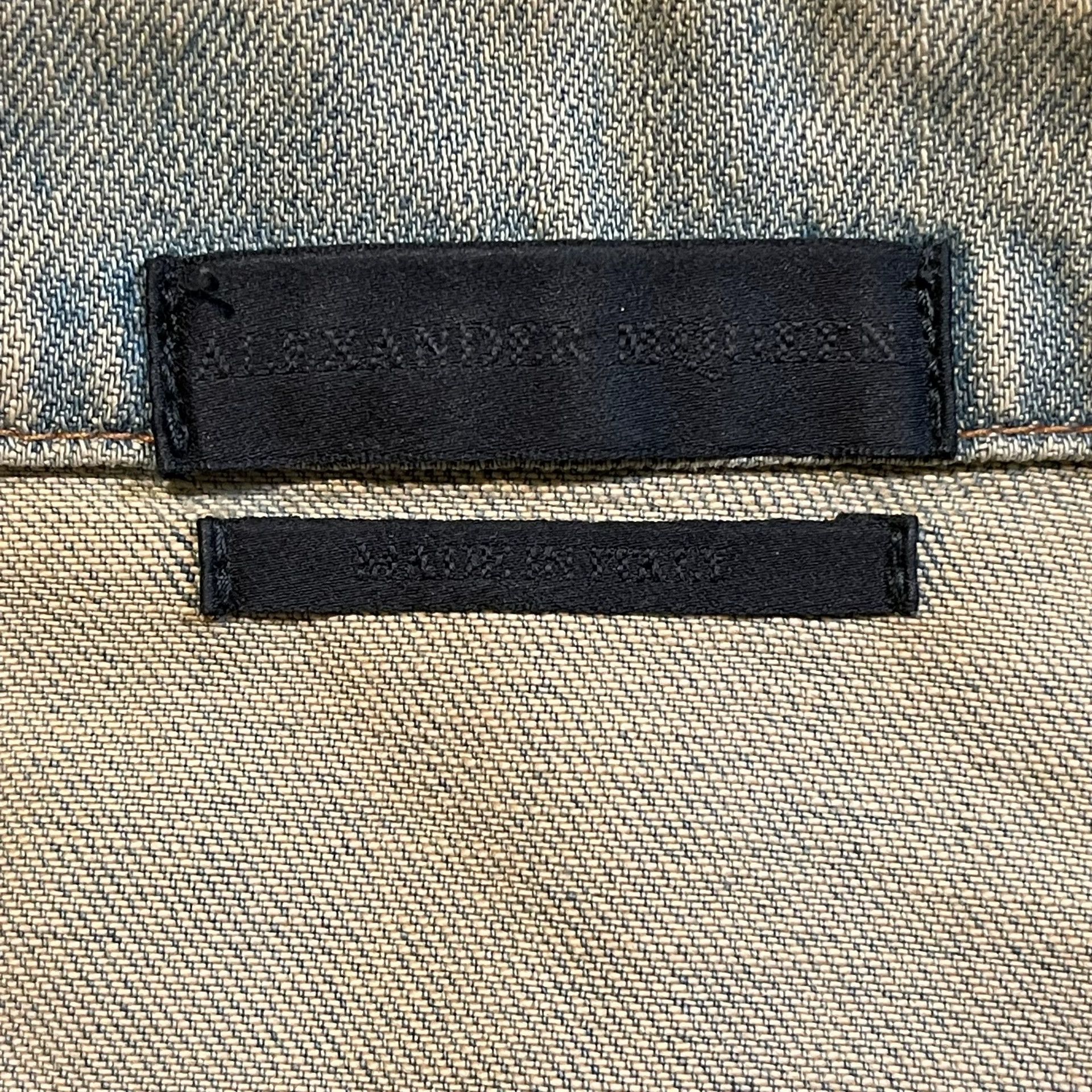 Alexander McQueen alexander mcqueen vintage artwork denim jacket Size US L / EU 52-54 / 3 - 6 Thumbnail