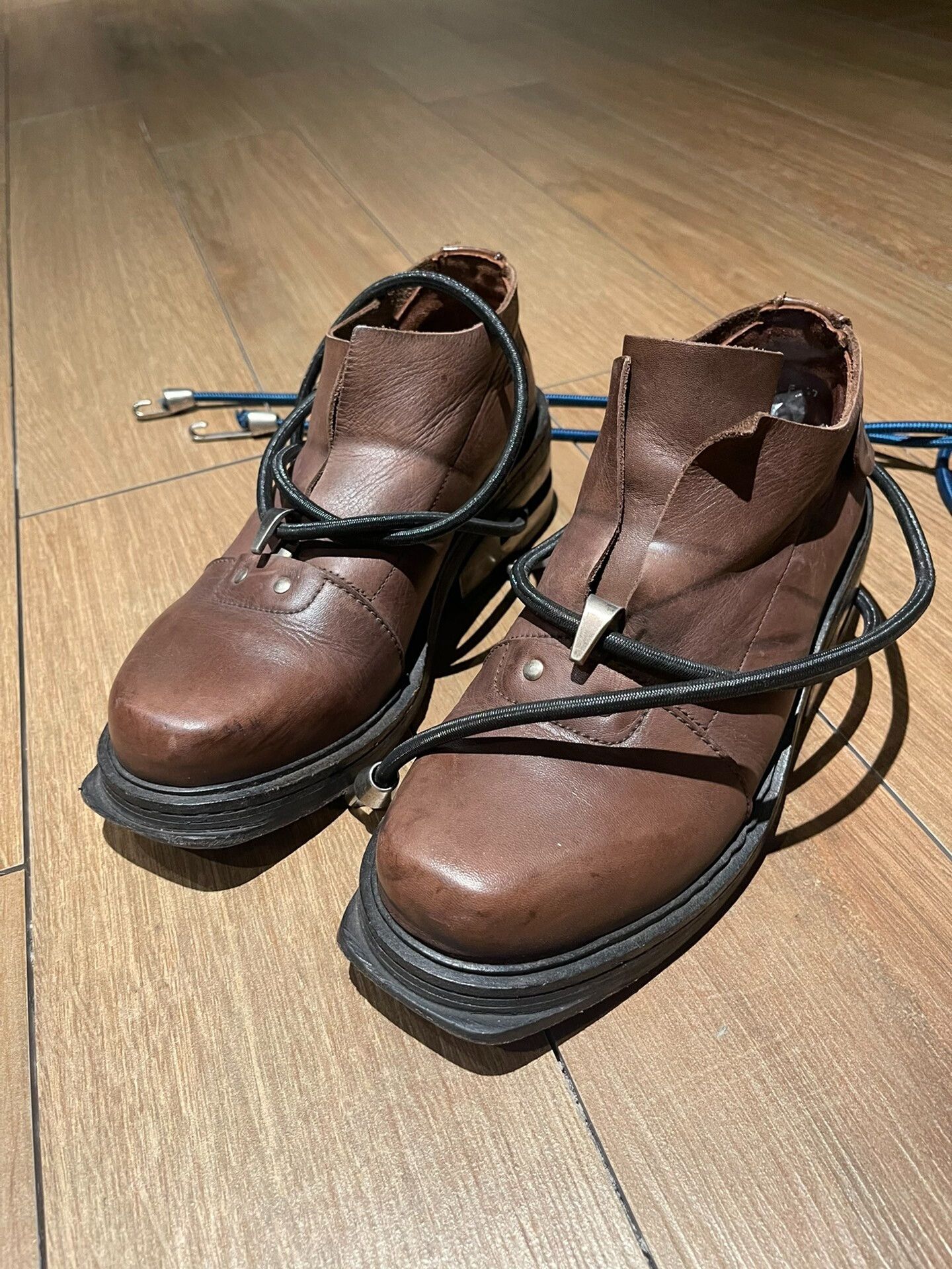 Dirk Bikkembergs rare dirk bikkembergs wire boots brown Size US 9 / EU 42 - 2 Thumbnail
