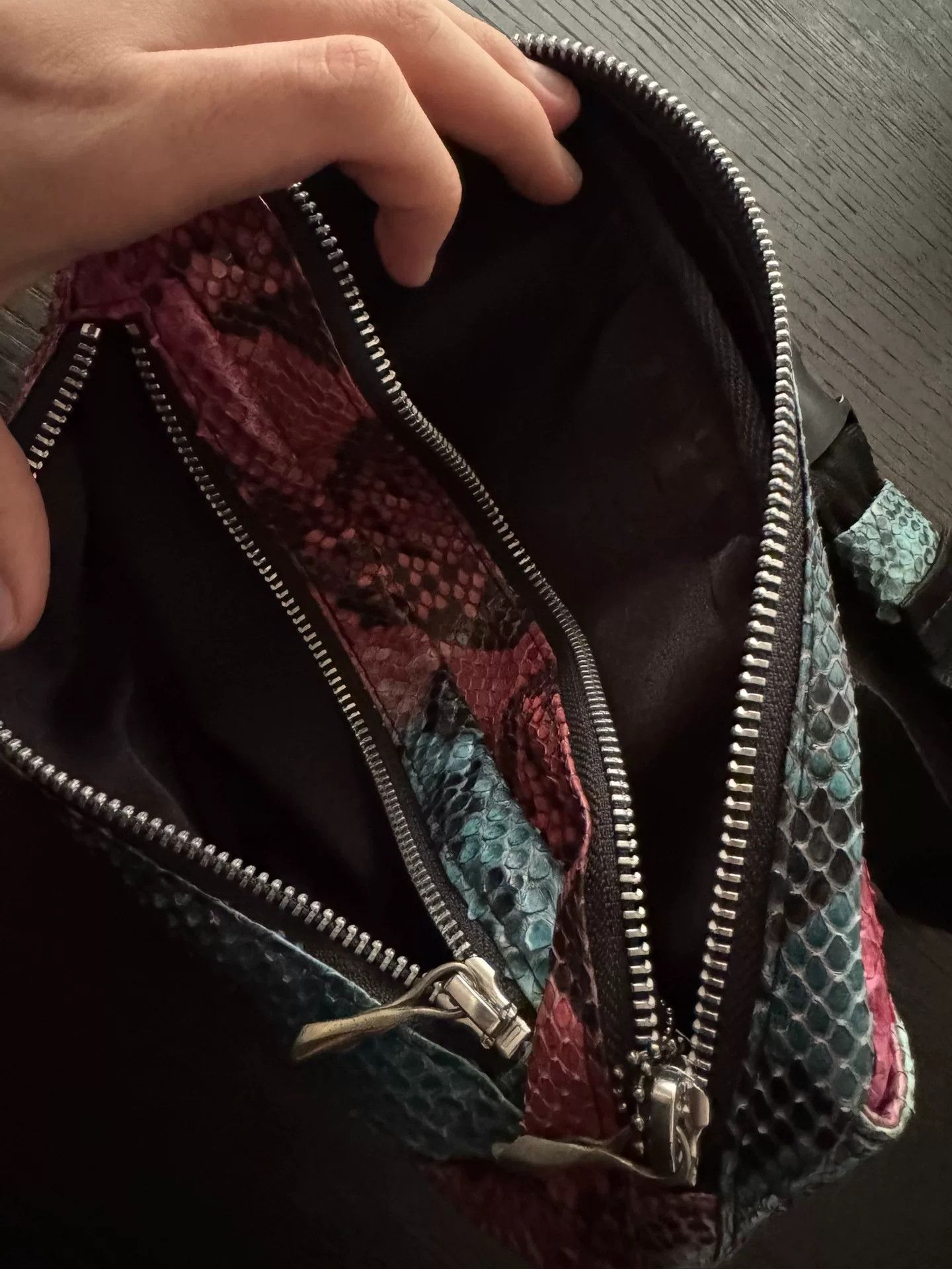 Junya Watanabe python leather waist bag with vivid print Size ONE SIZE - 2 Thumbnail