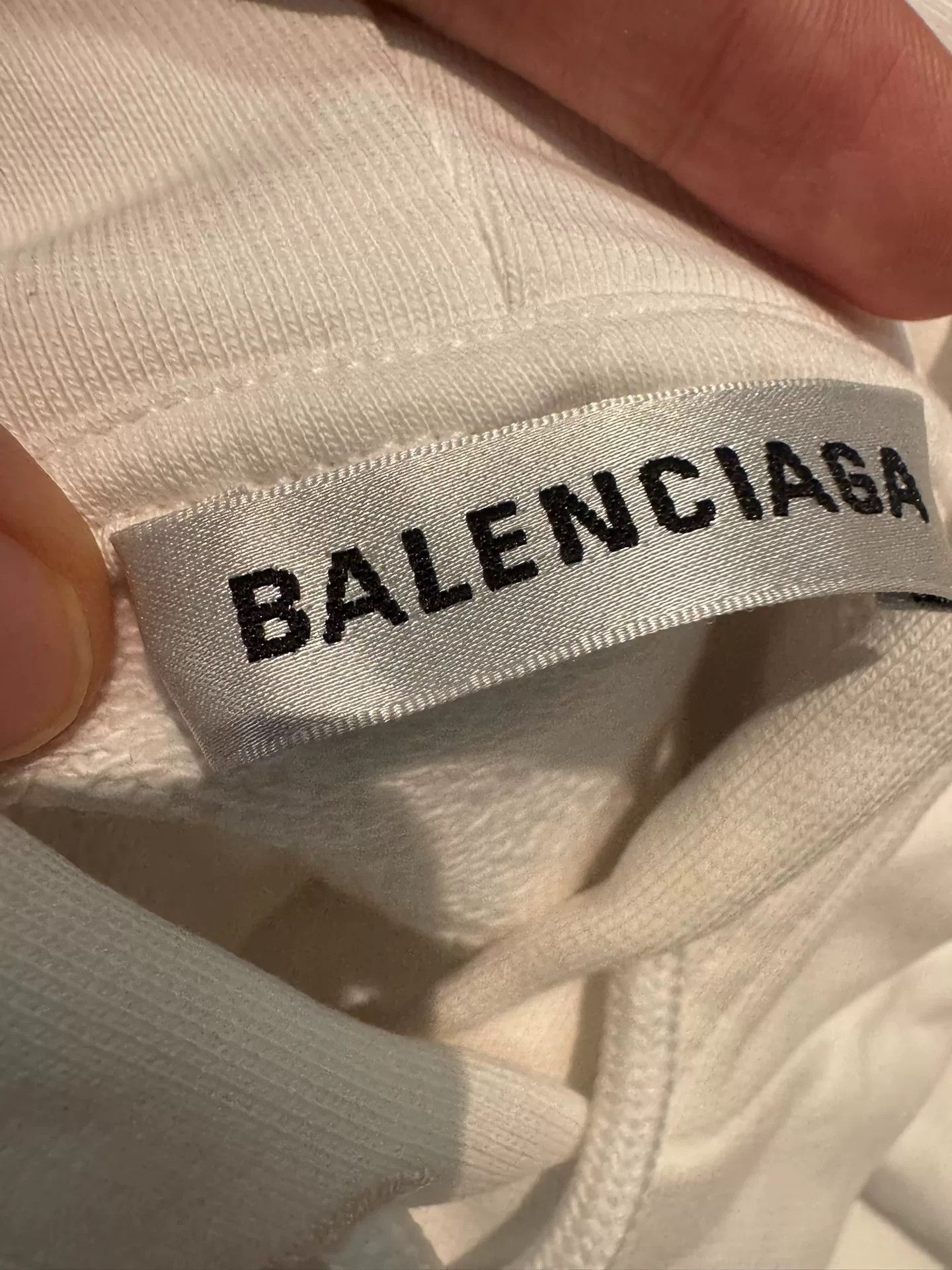 Balenciaga balenciaga oversized white hoodie sweatshirt Size US S / EU 44-46 / 1 - 8 Thumbnail