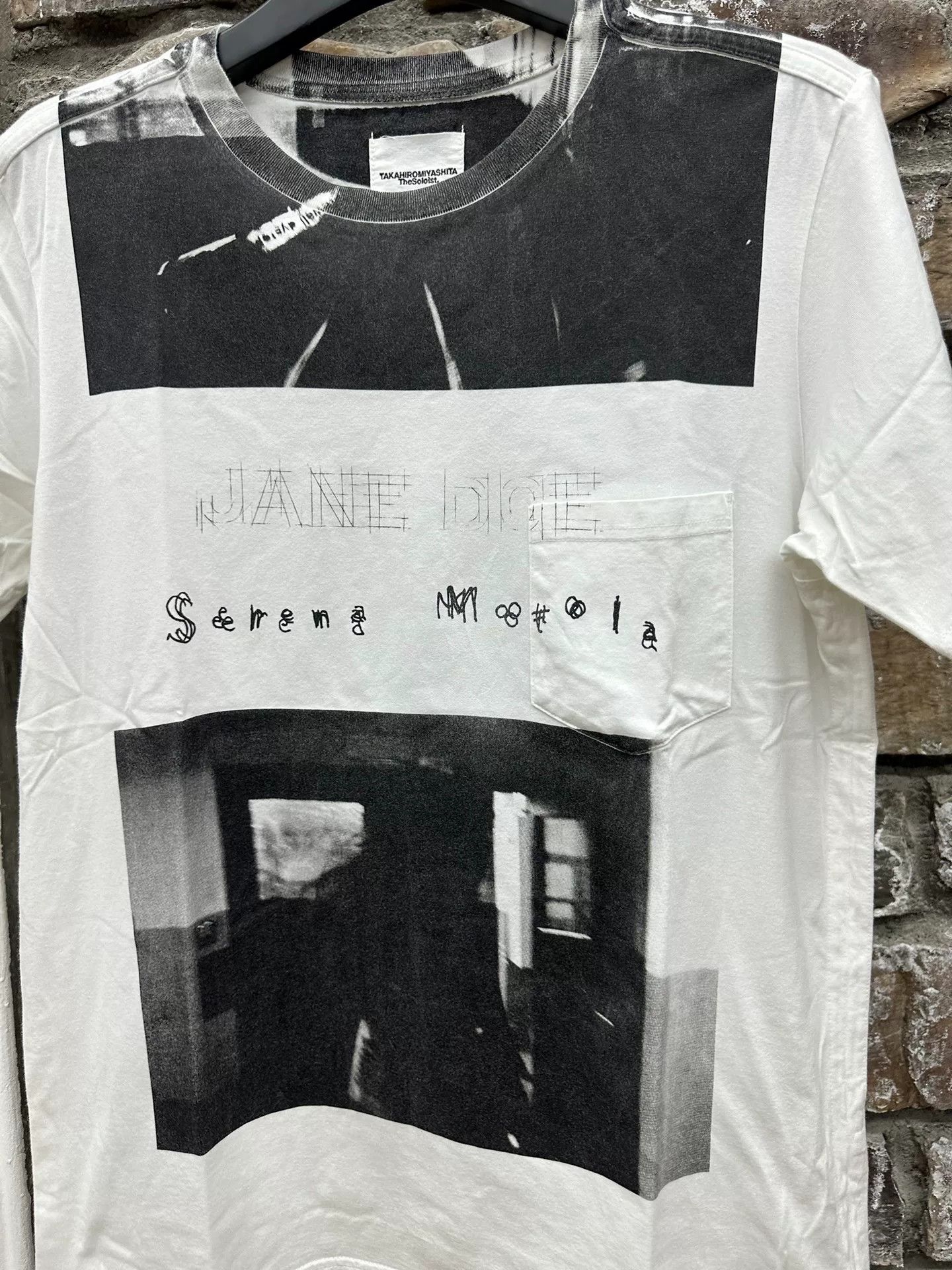 Comme des Garcons black and white photo tee shirt Size US L / EU 52-54 / 3 - 2 Thumbnail