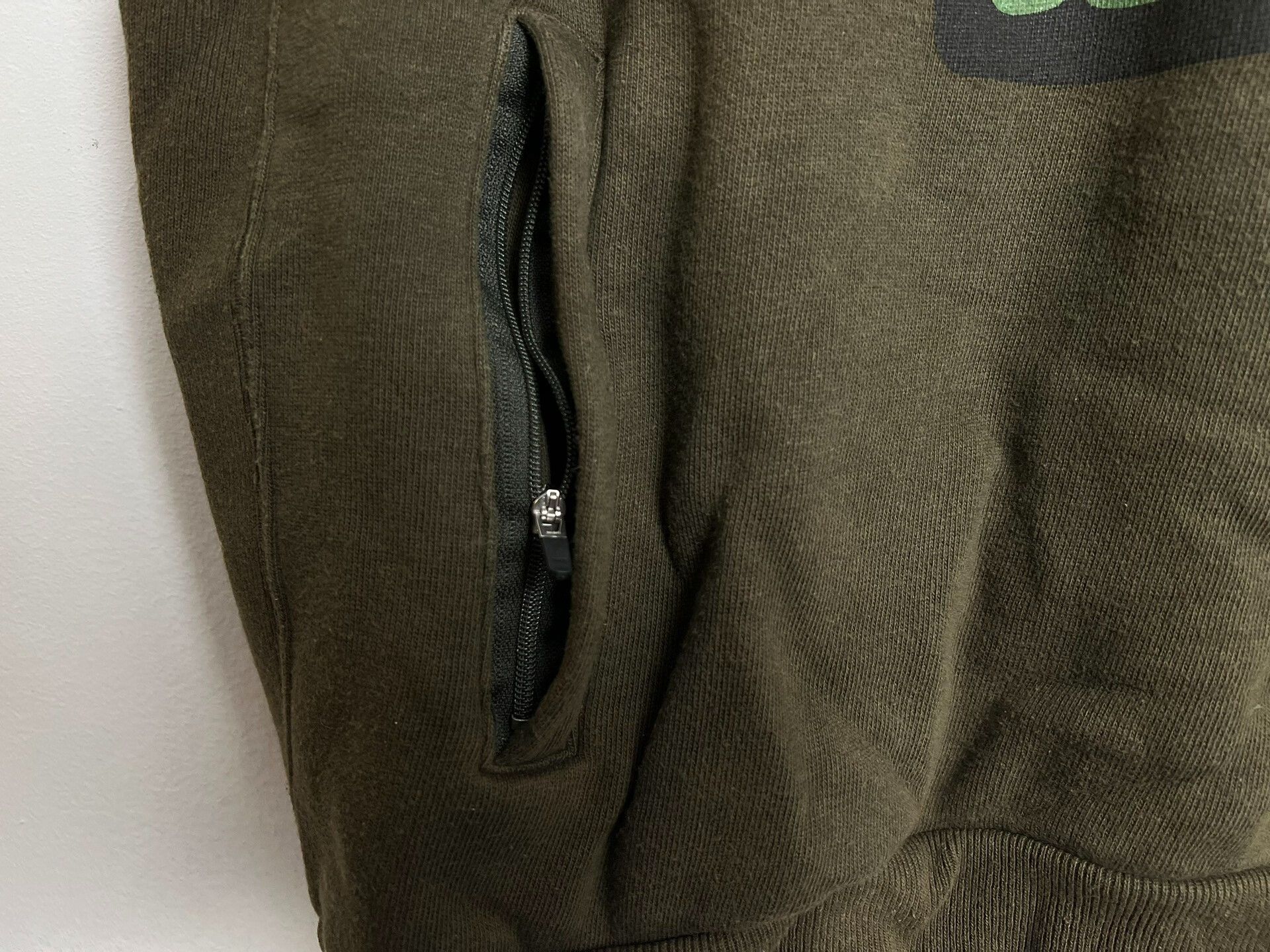 Comme des Garcons UNDERCOVER x KAWS Sleeveless Hoodie Sweatshirt Size US M / EU 48-50 / 2 - 2 Thumbnail