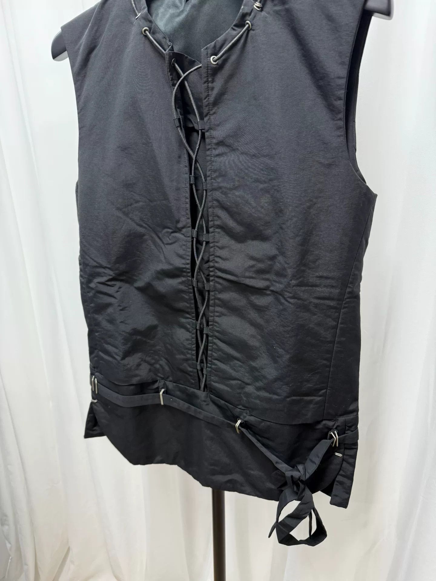Ann Demeulemeester ann demeulemeester sleeveless black vest jacket Size US M / EU 48-50 / 2 - 2 Thumbnail